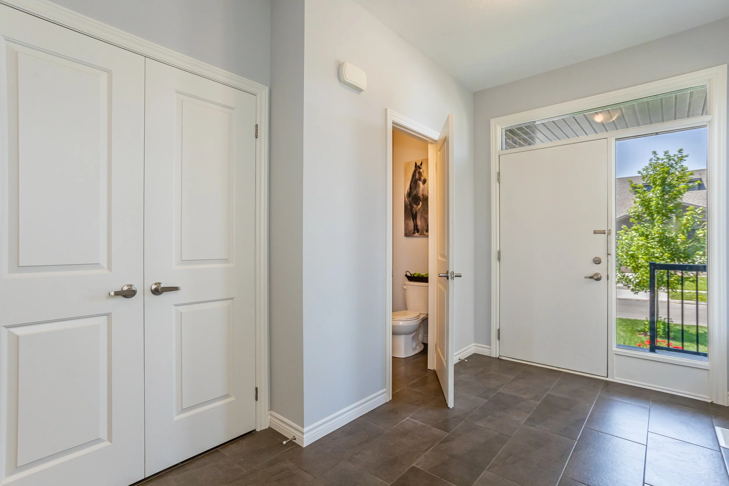 1675 Valhalla St-7.jpg
