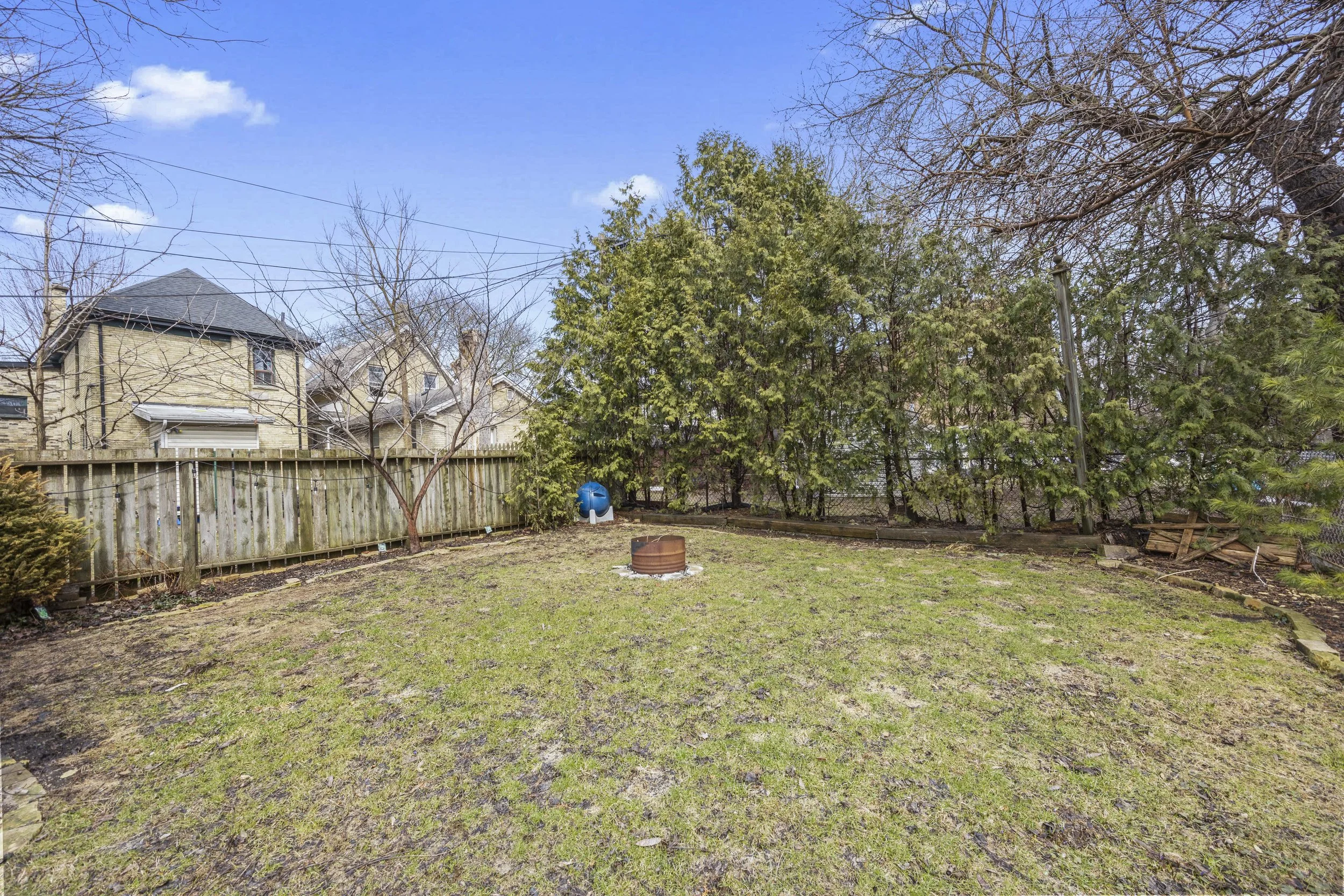 154 Colborne St -38.JPG