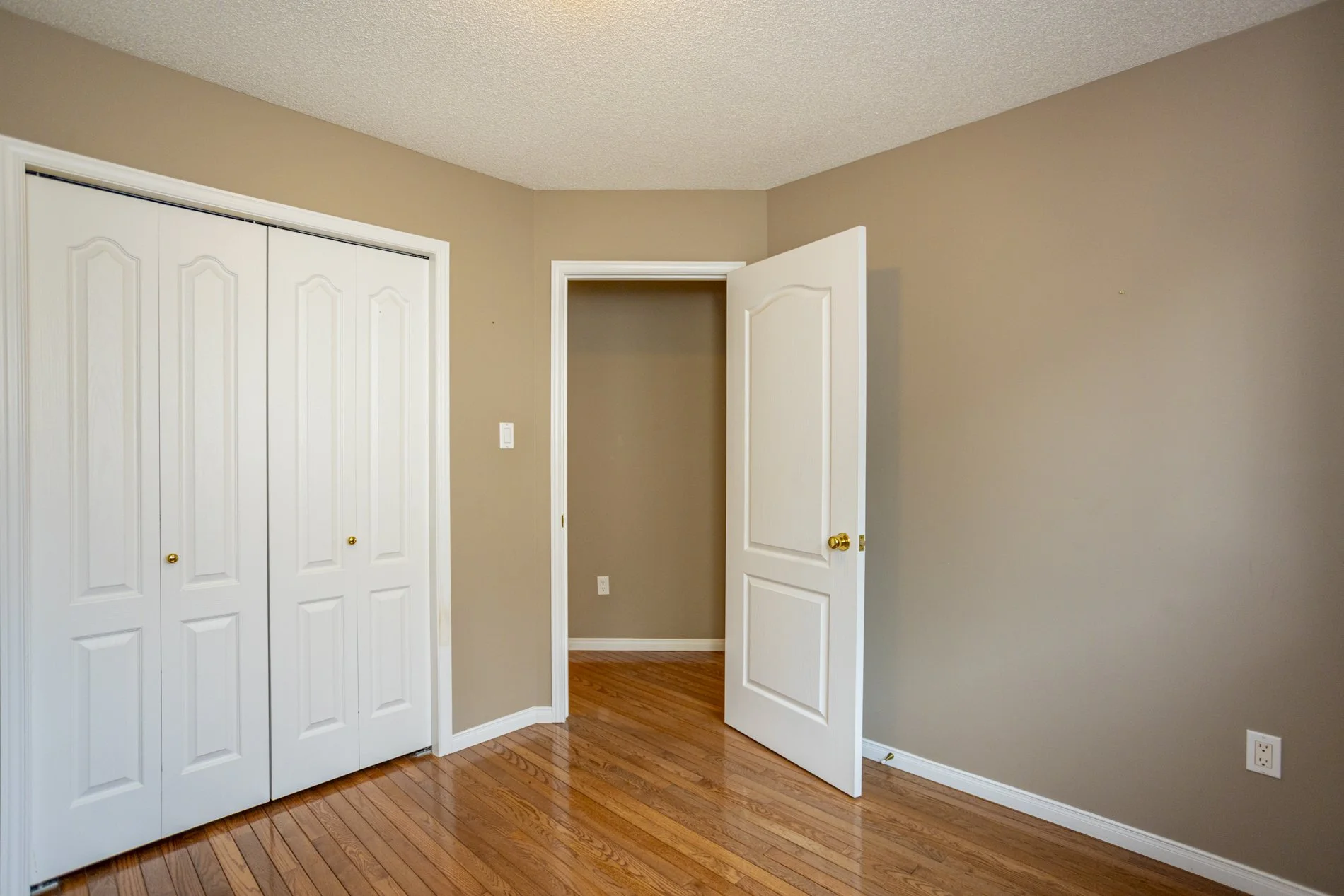 342 Jonathan St_24.JPG