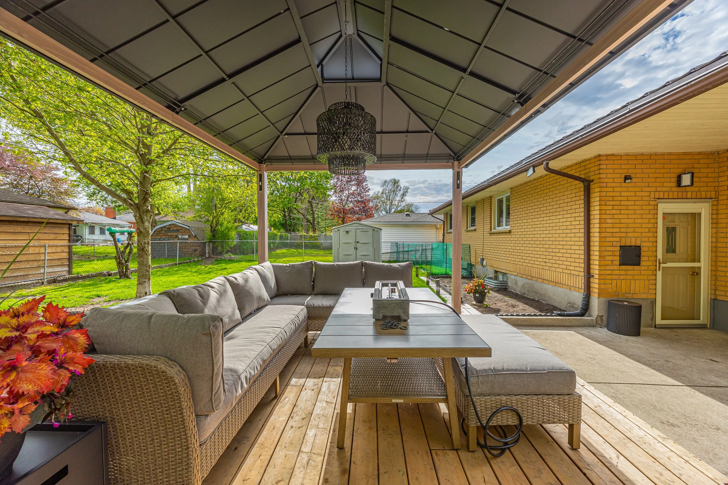 58 Centre Cres-37.jpg