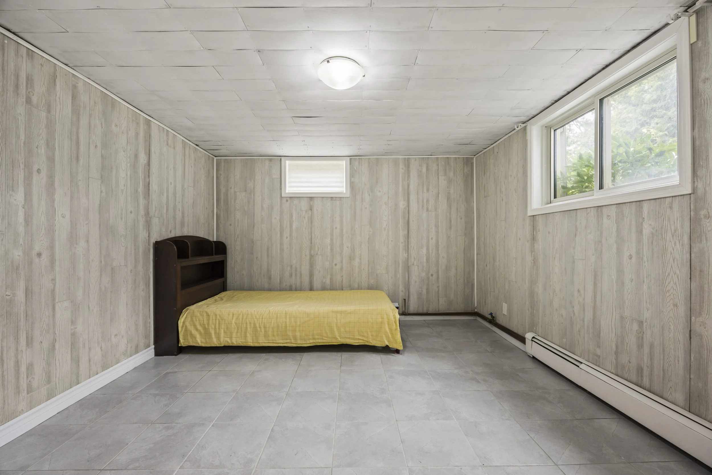 580 Salway St -34.JPG