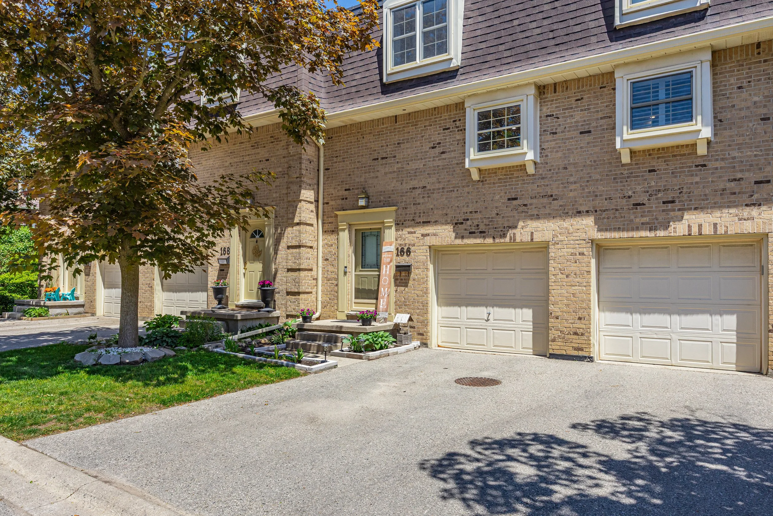 166-900 Pond View Rd -01.jpg