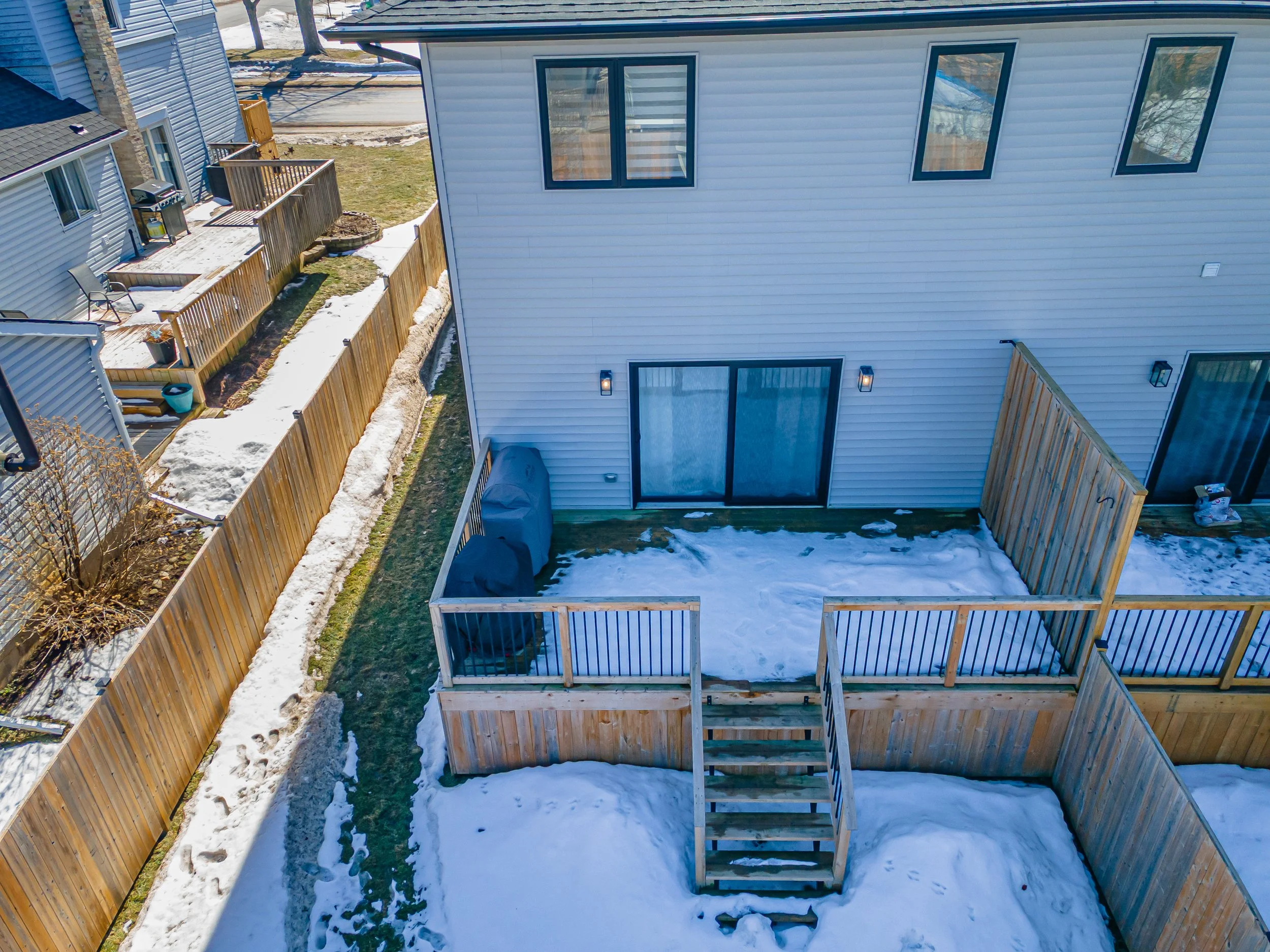 1-176 King St -45.jpg