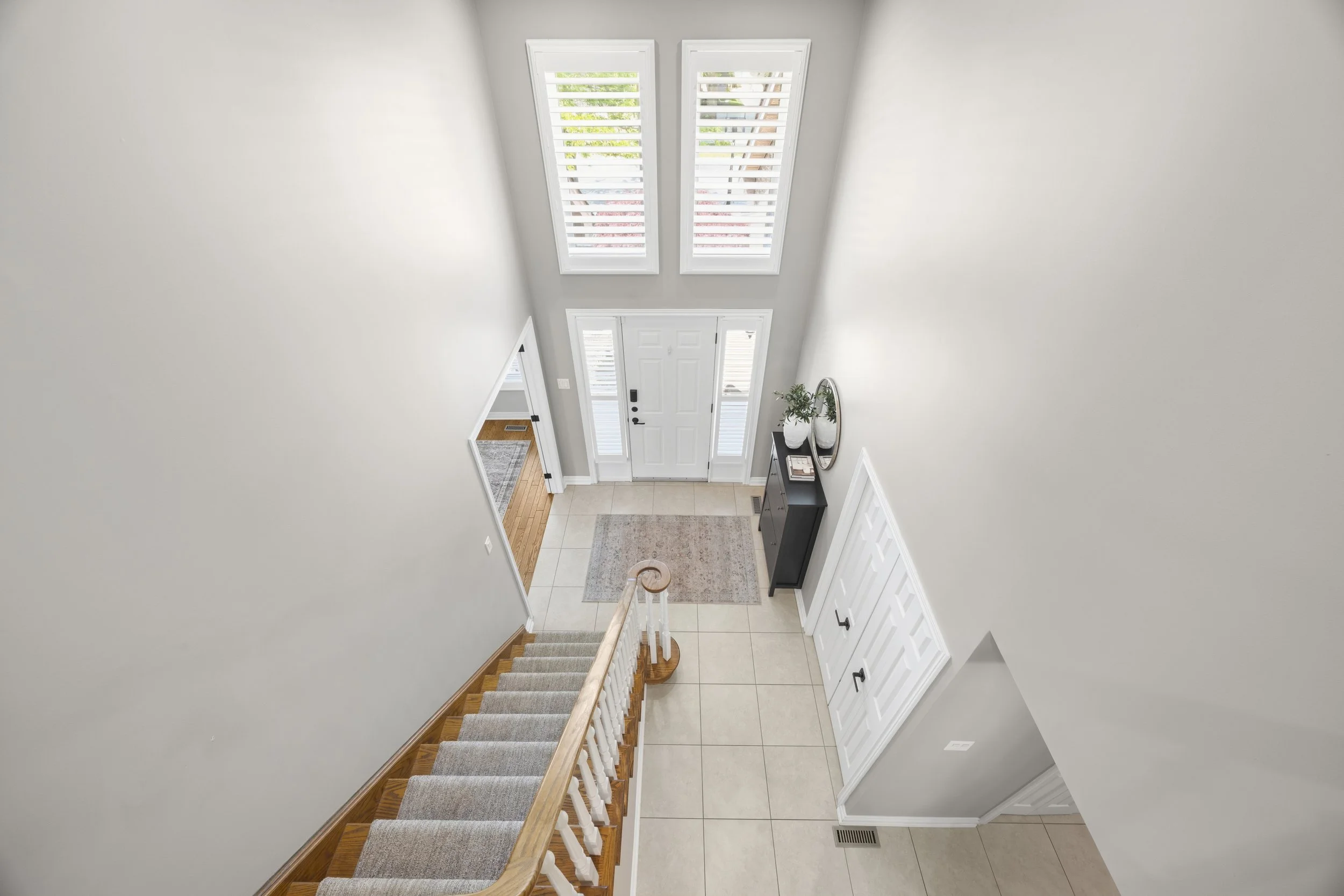 245 Ensign Cres -24.JPG