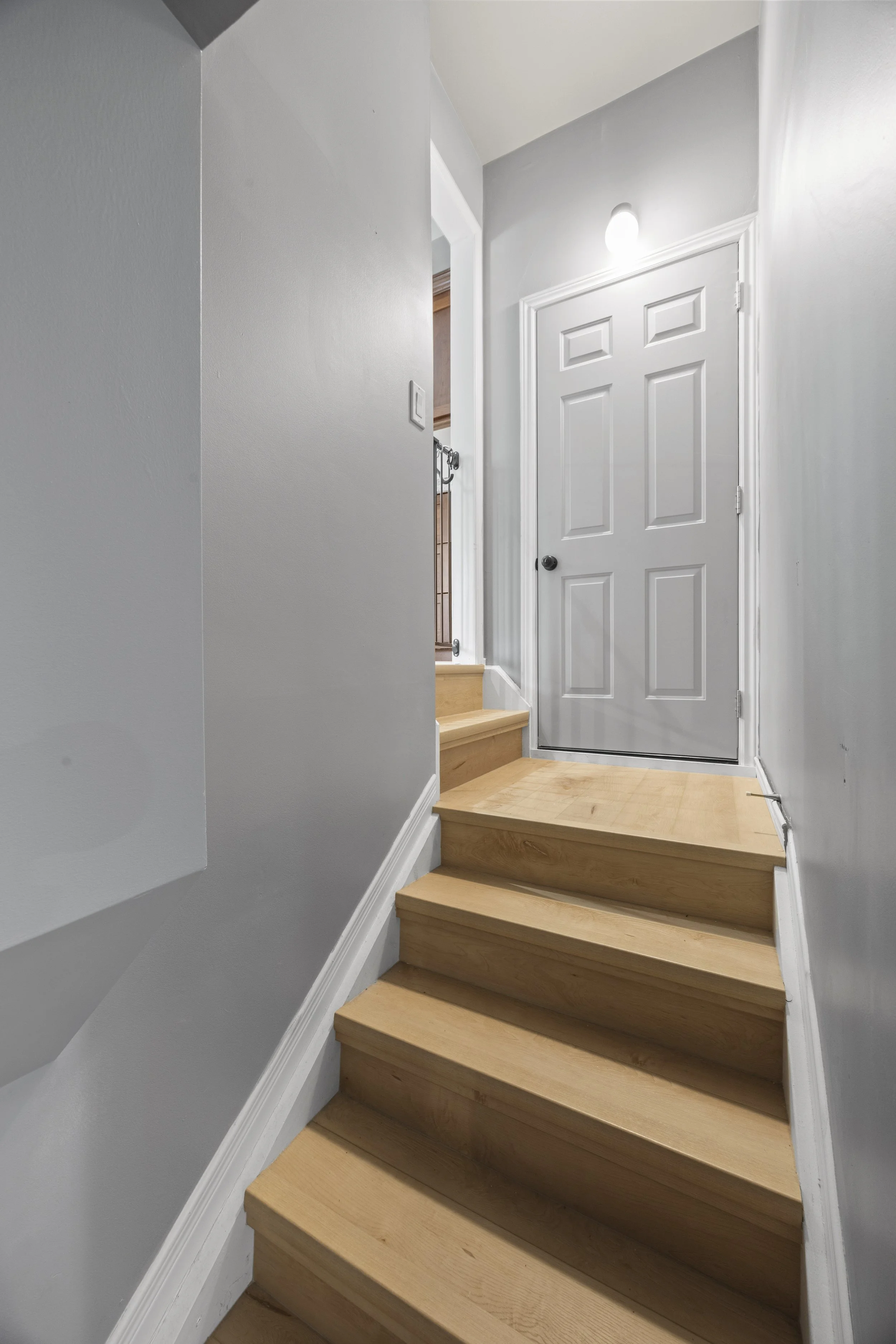 315 Elgin St W -39.JPG