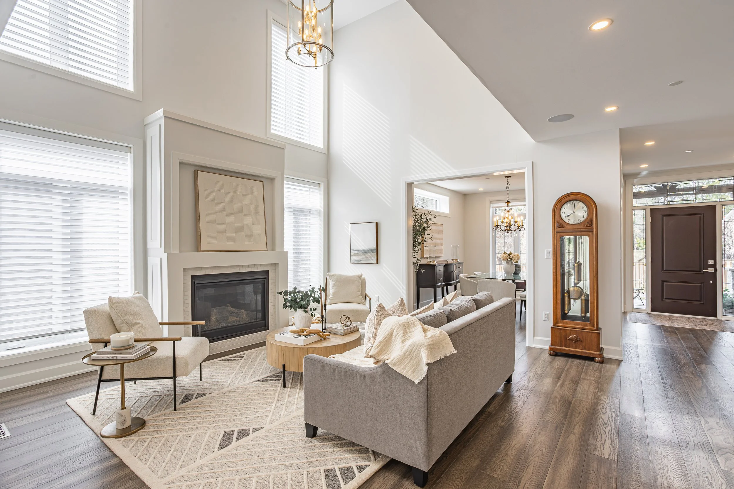 2-159 Windermere Rd-19.jpg