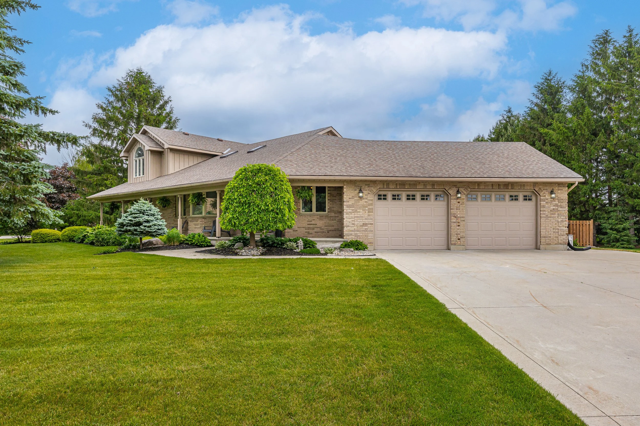 35922 Lieury Rd -03.jpg