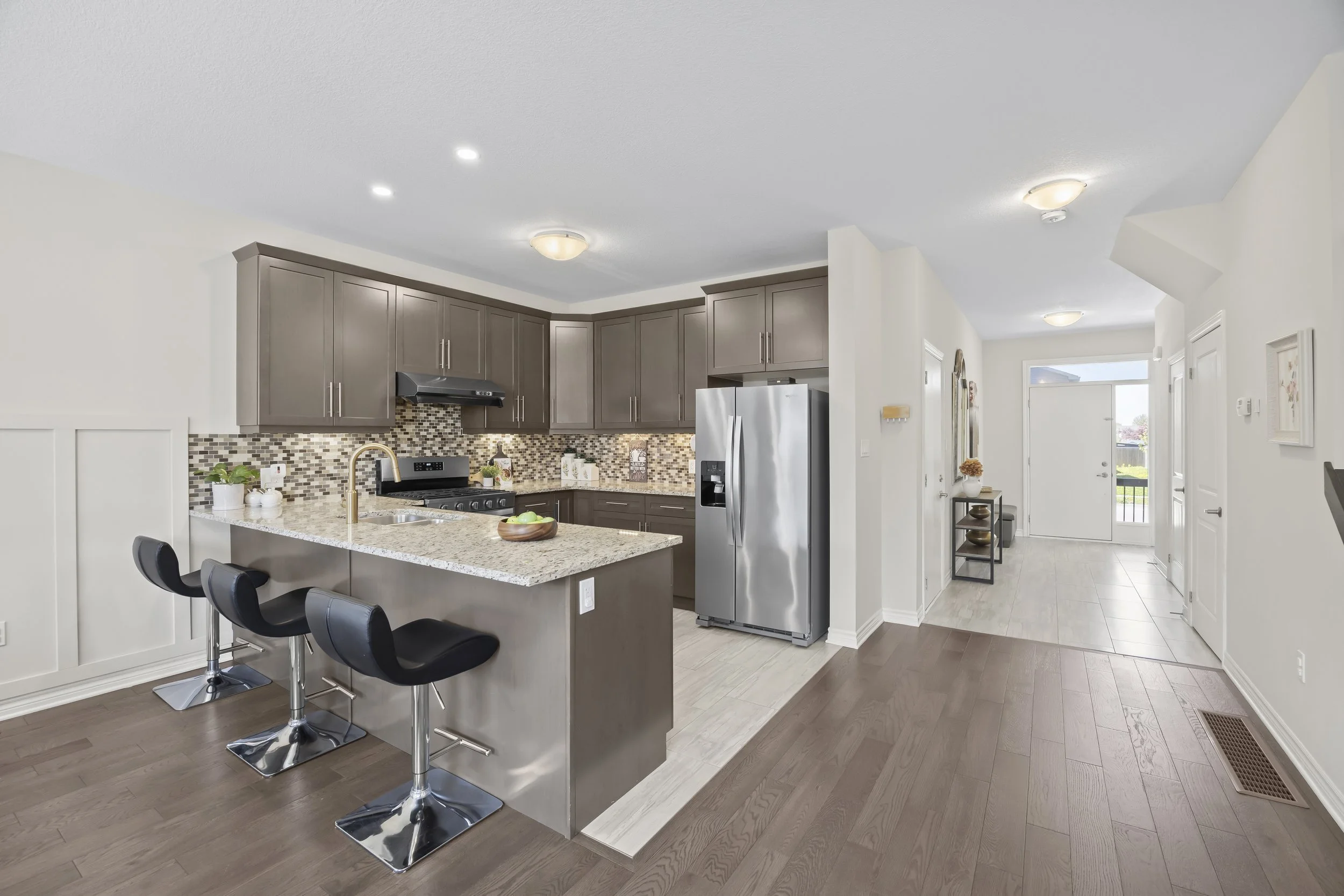 1727 Valhalla St -12.JPG