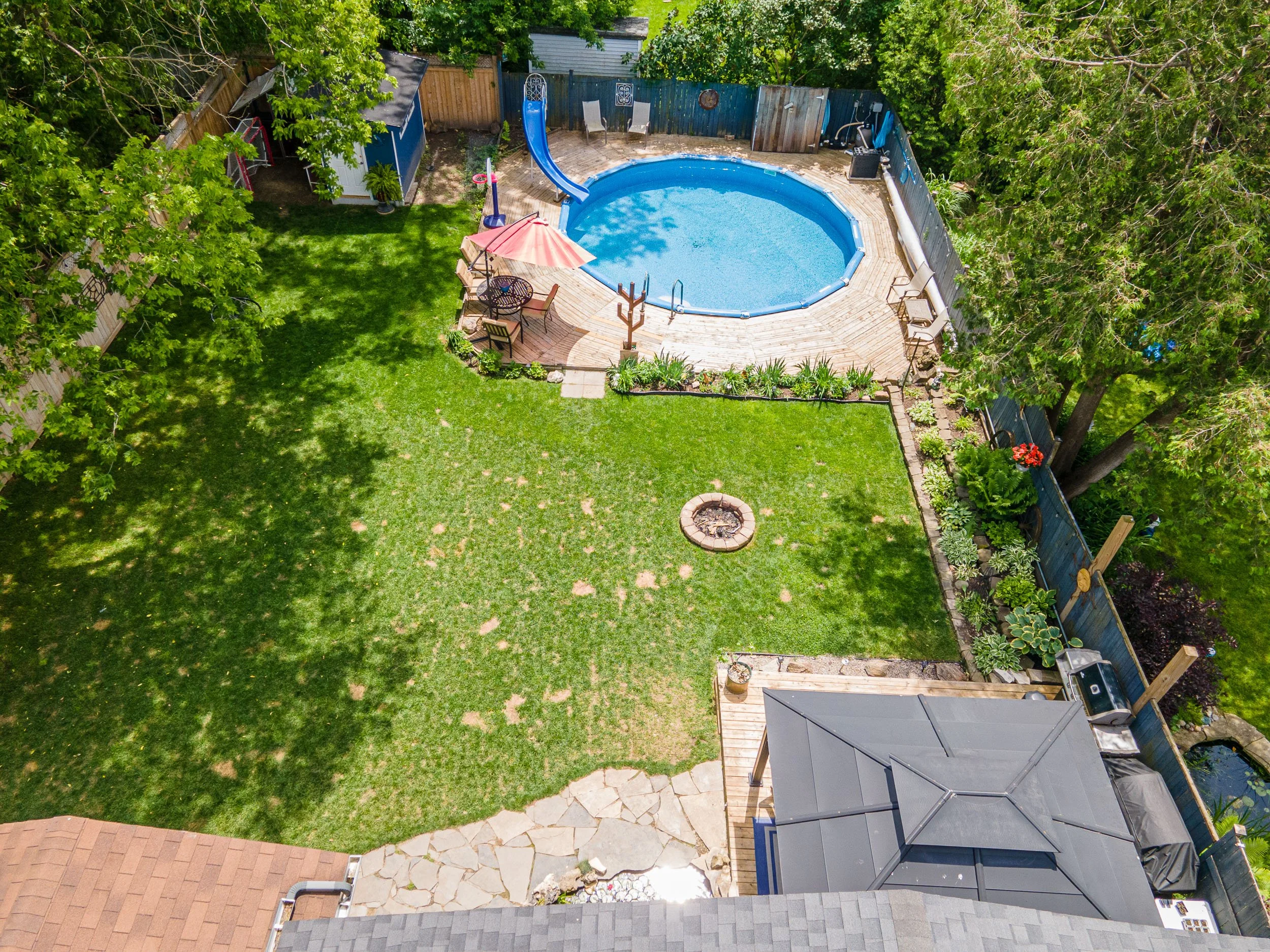 971 Hackett St-44.jpg