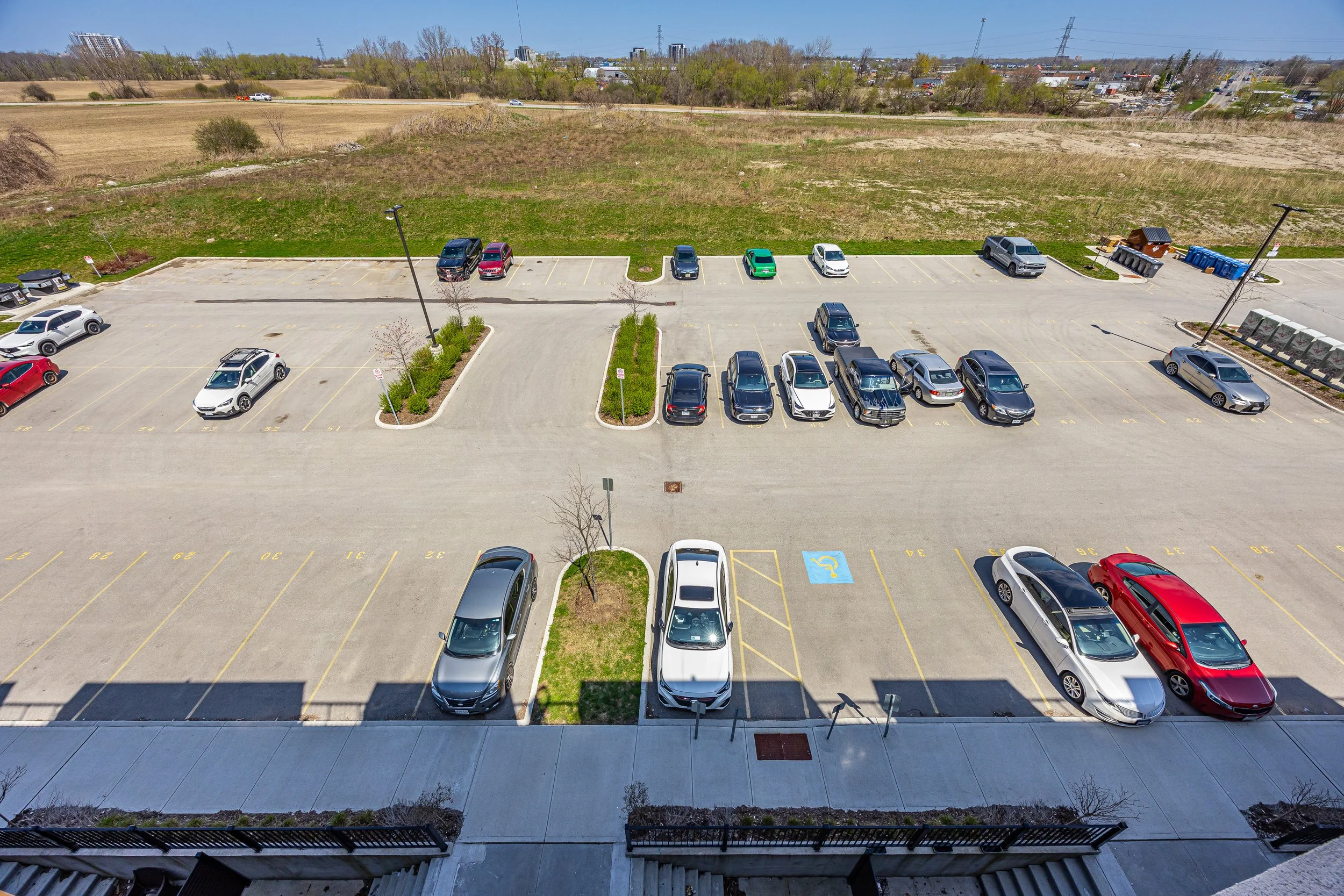 187-3900 Savoy St -29.jpg