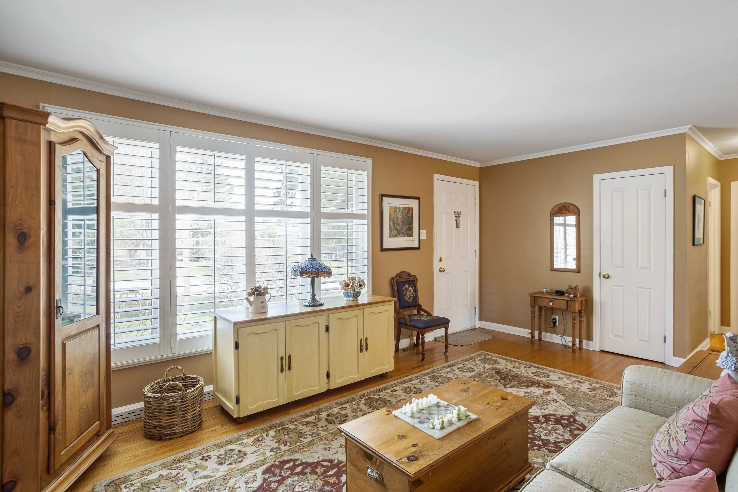 16 Crescent Ave (7).JPG