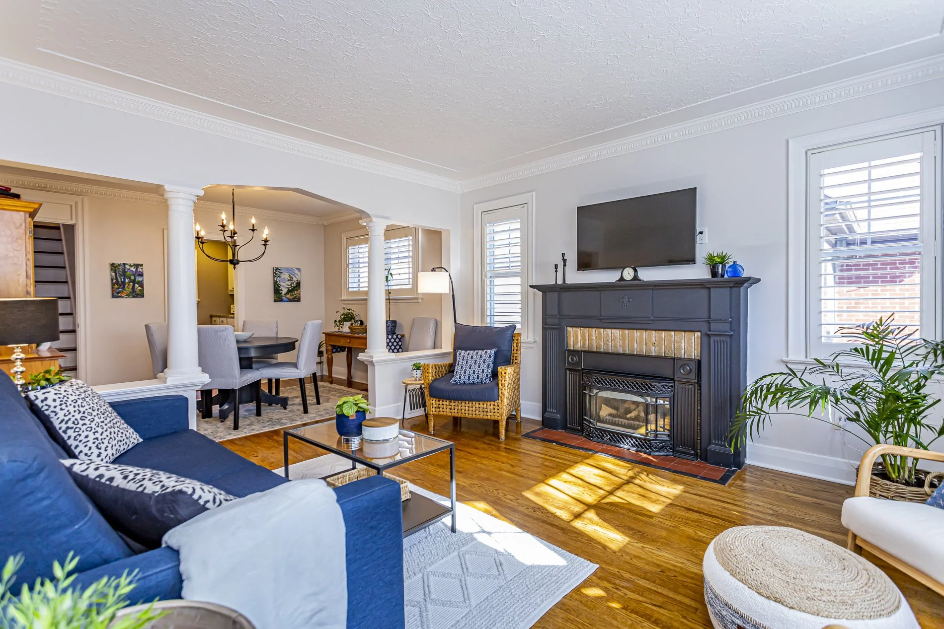 44 Briscoe St E_08.jpg