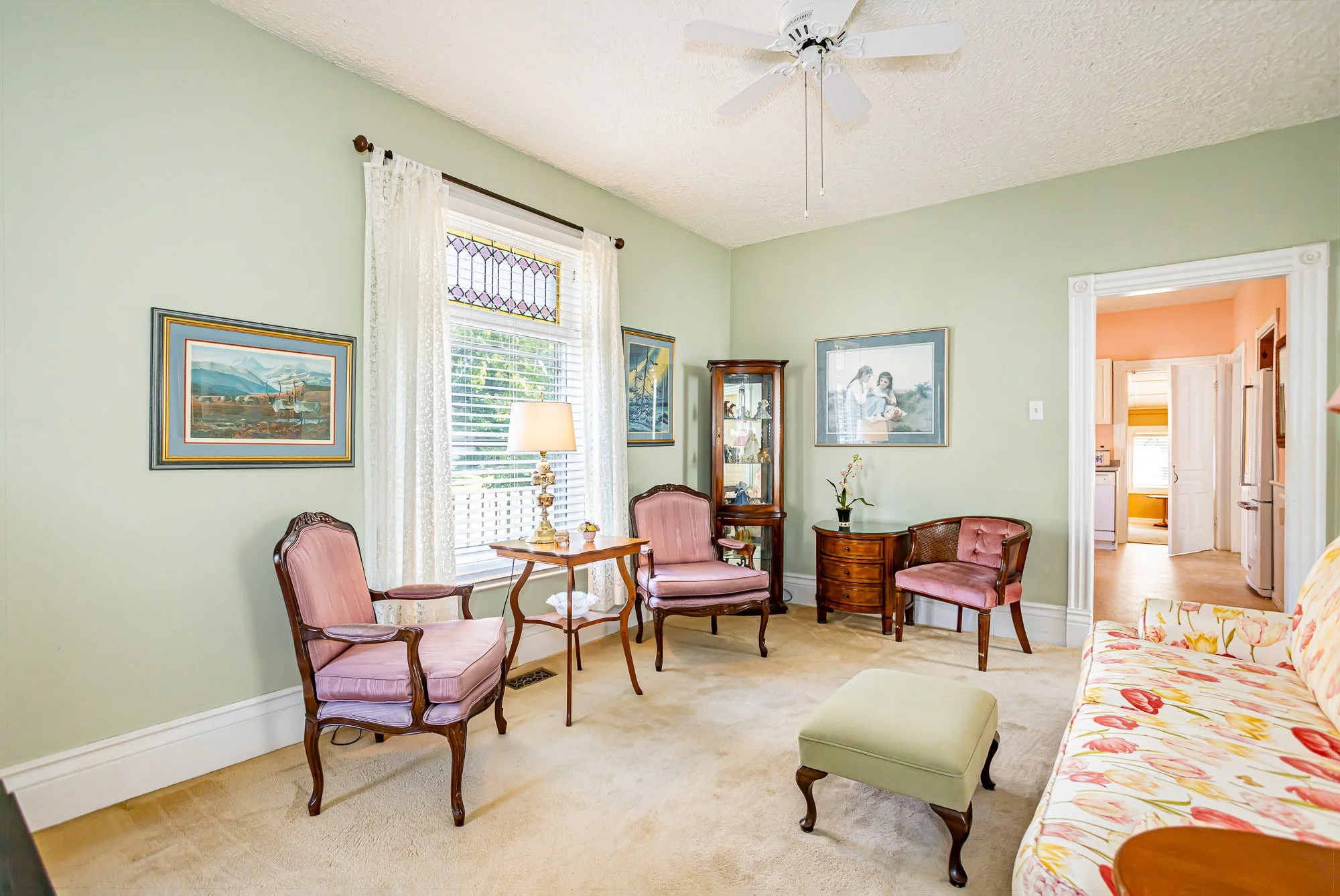100 Chesley Ave-8.jpg