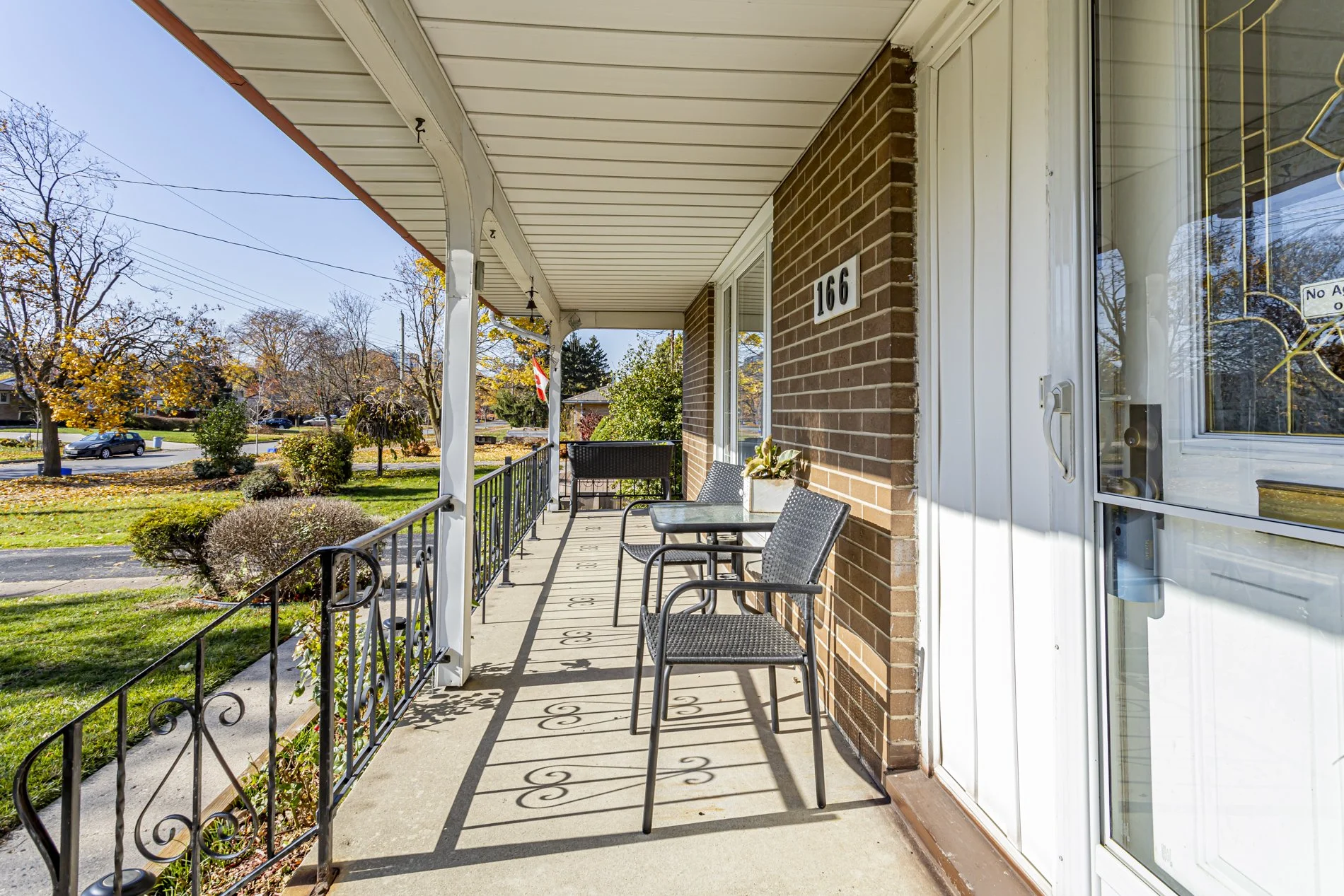 166 Base Line Rd W_06.JPG