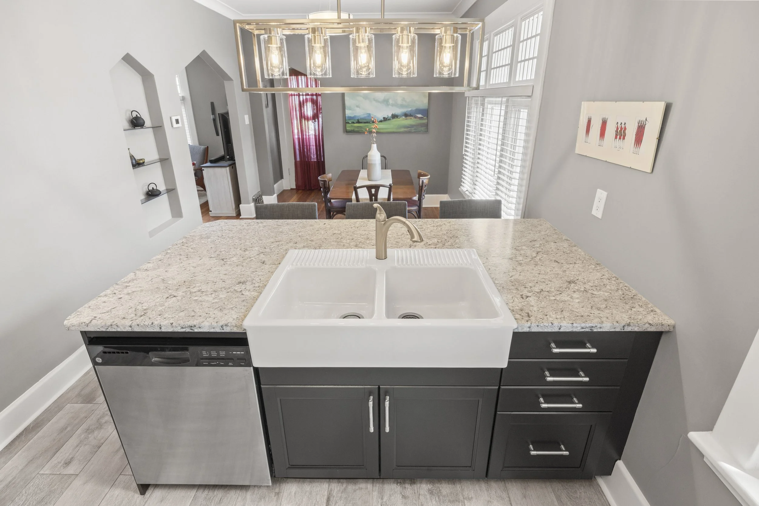 111 Alexandra St -17.JPG
