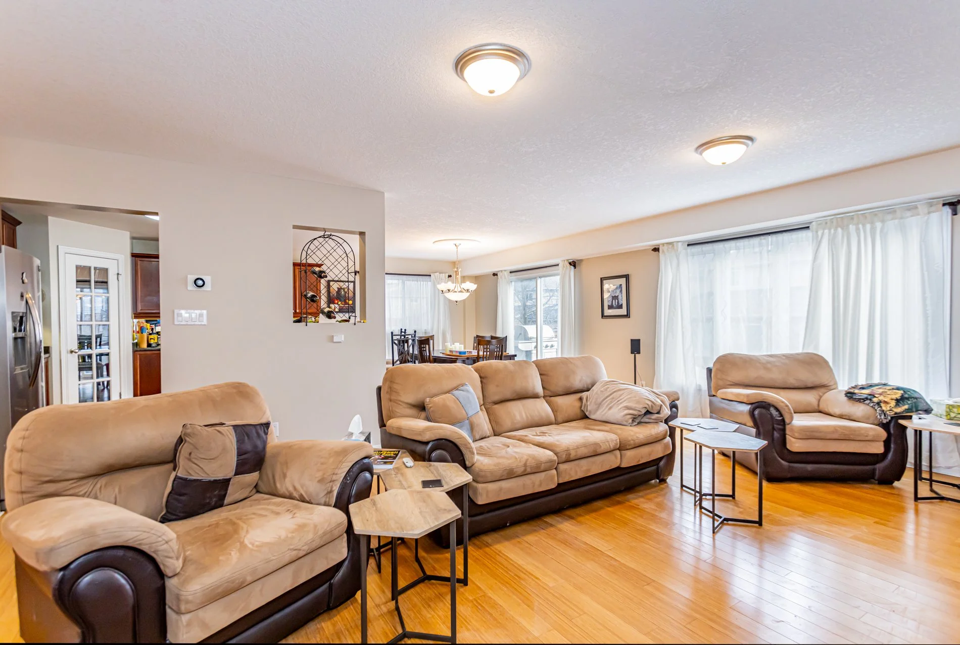 670 N Leaksdale Cir-8.jpg