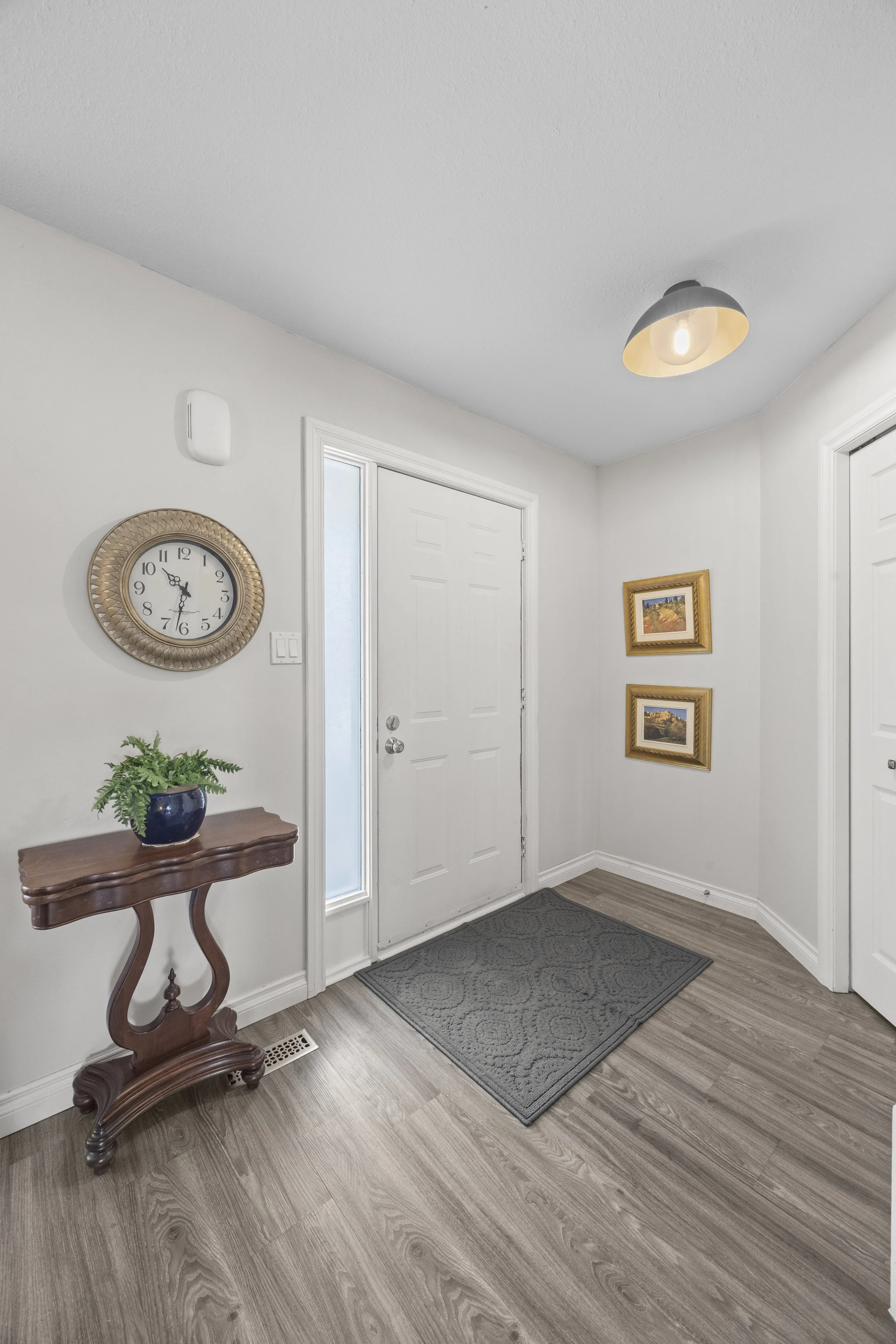 943 Thistledown Way -05.JPG