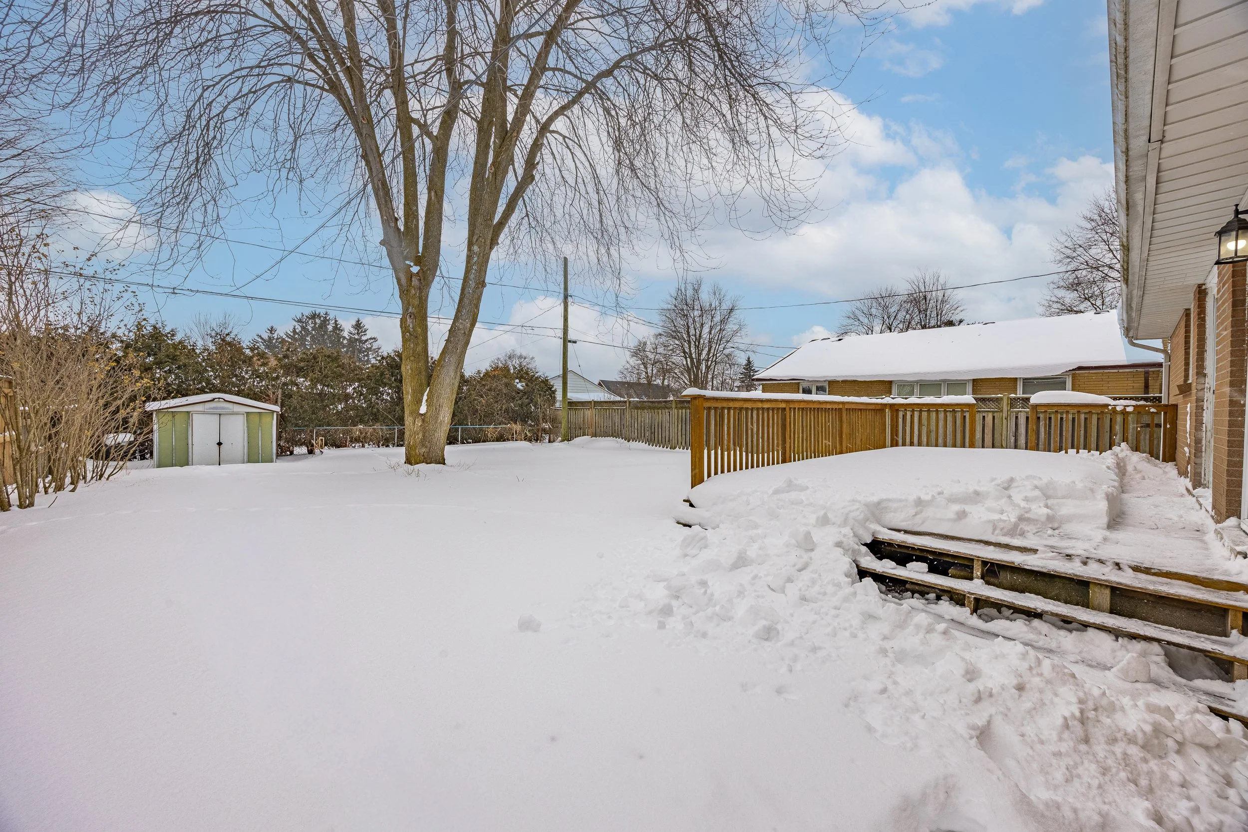 149 Jasper Cres -39.jpg