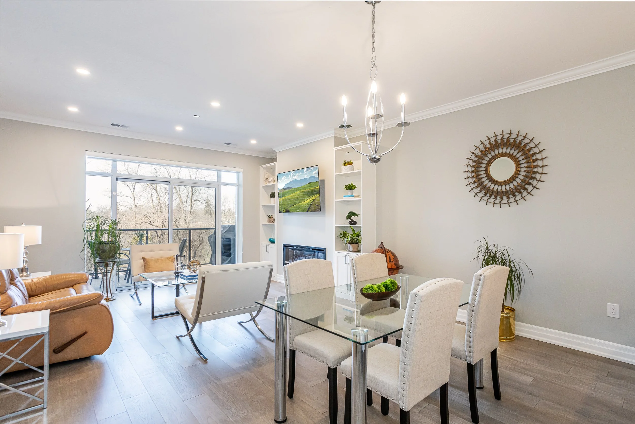 202-460 Callaway Rd-9.jpg