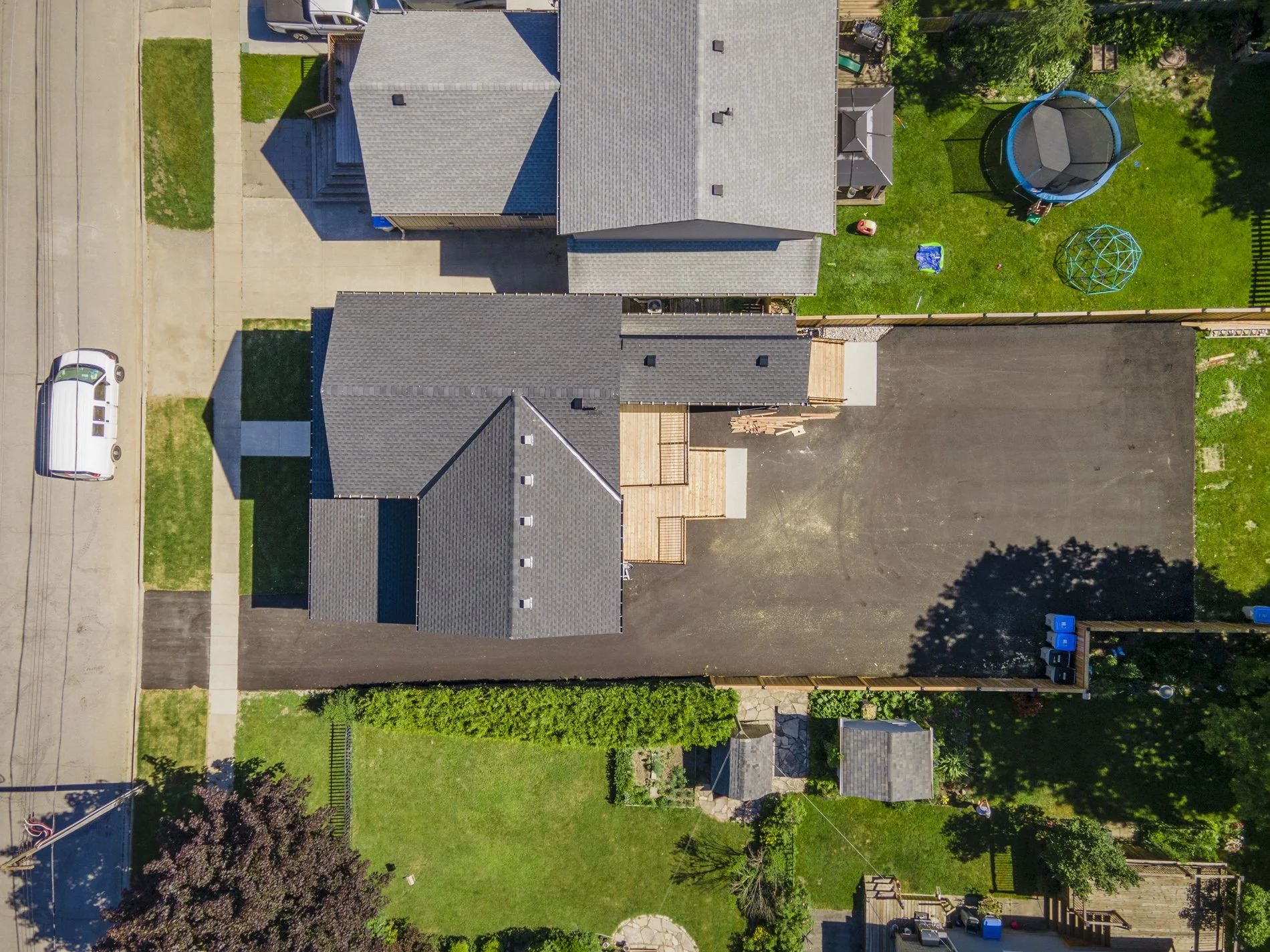285 William St - Exteriors_20.JPG