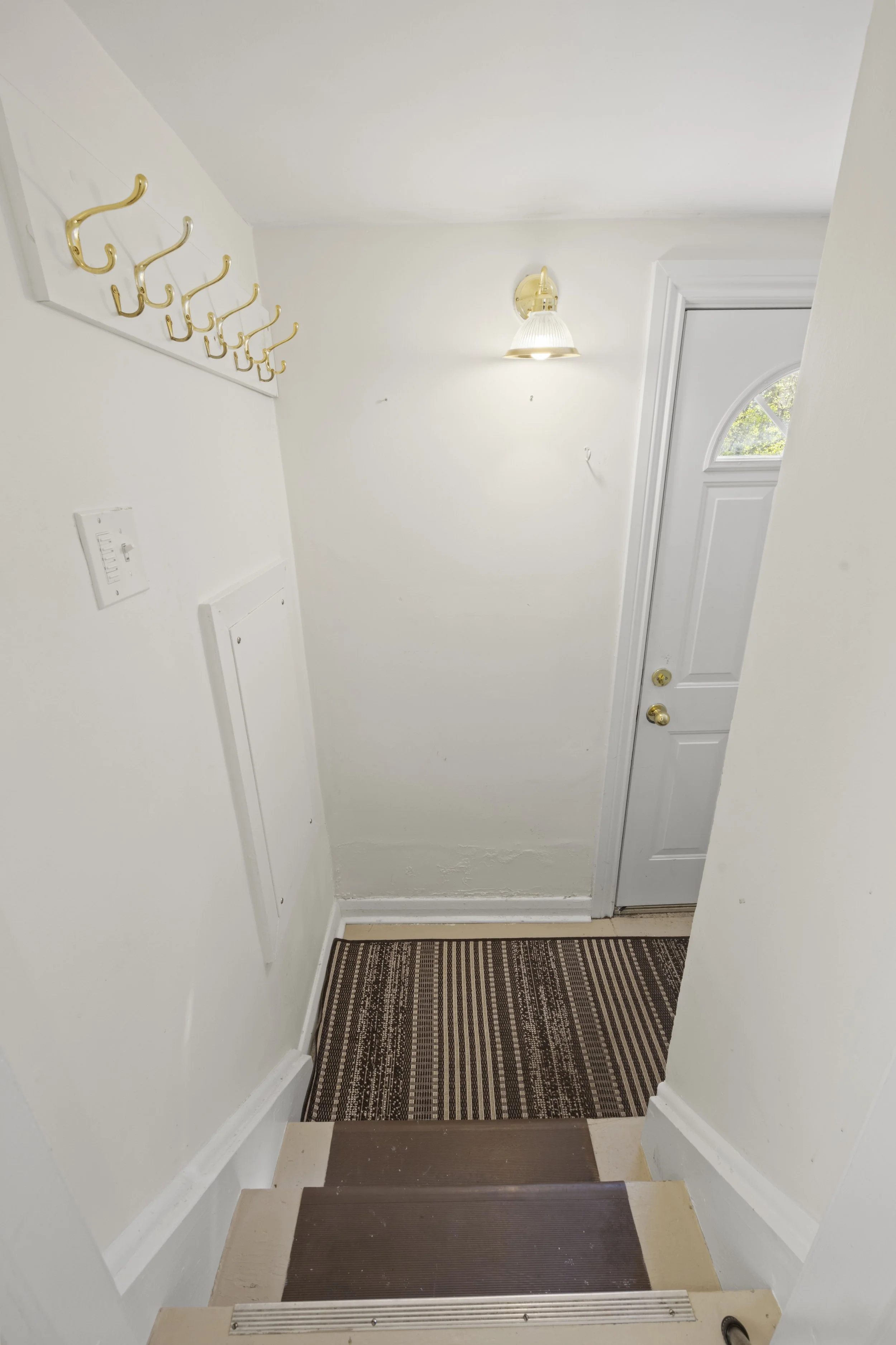 166 Ashland Ave -36.JPG