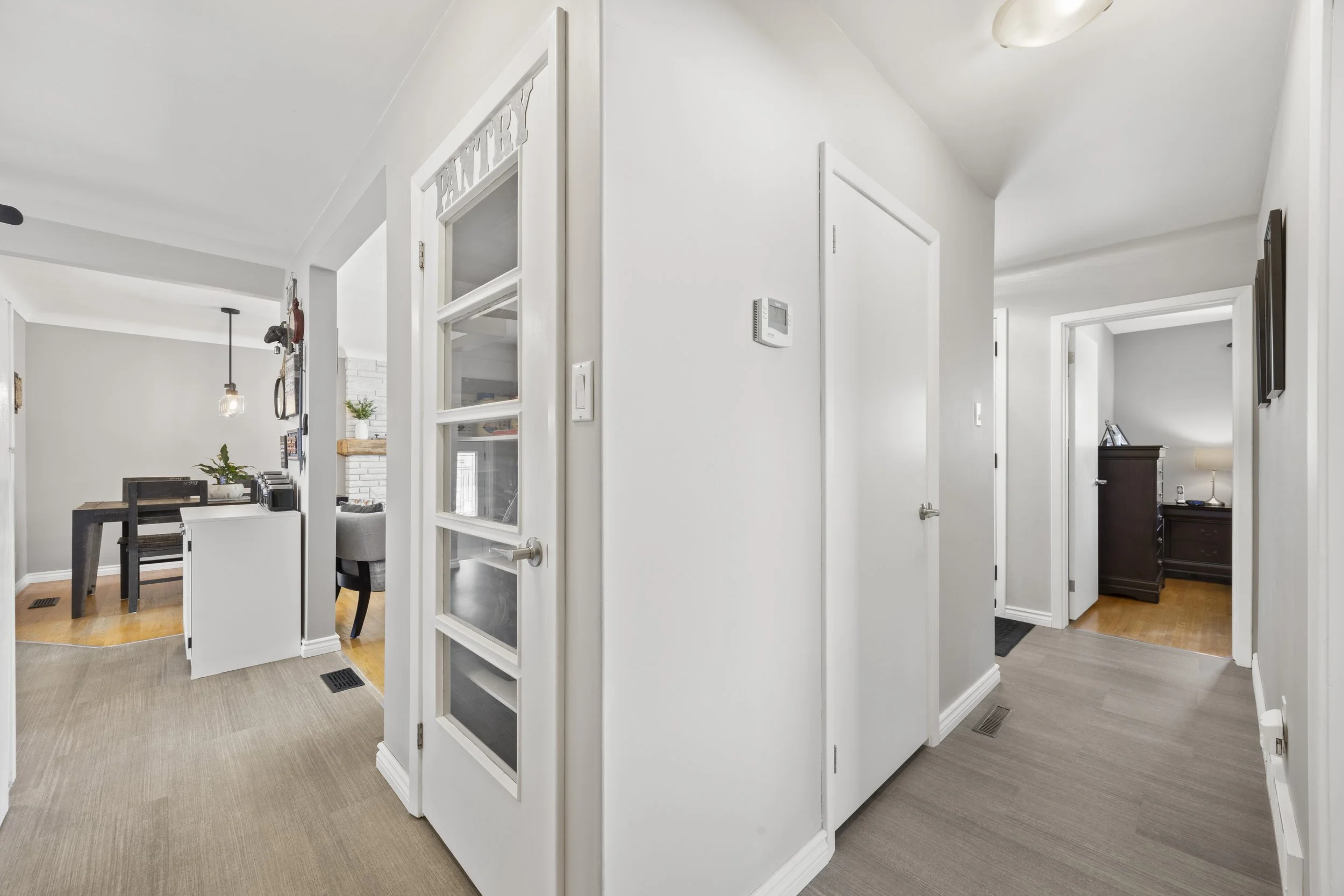 430 Magnolia Cres -20.JPG