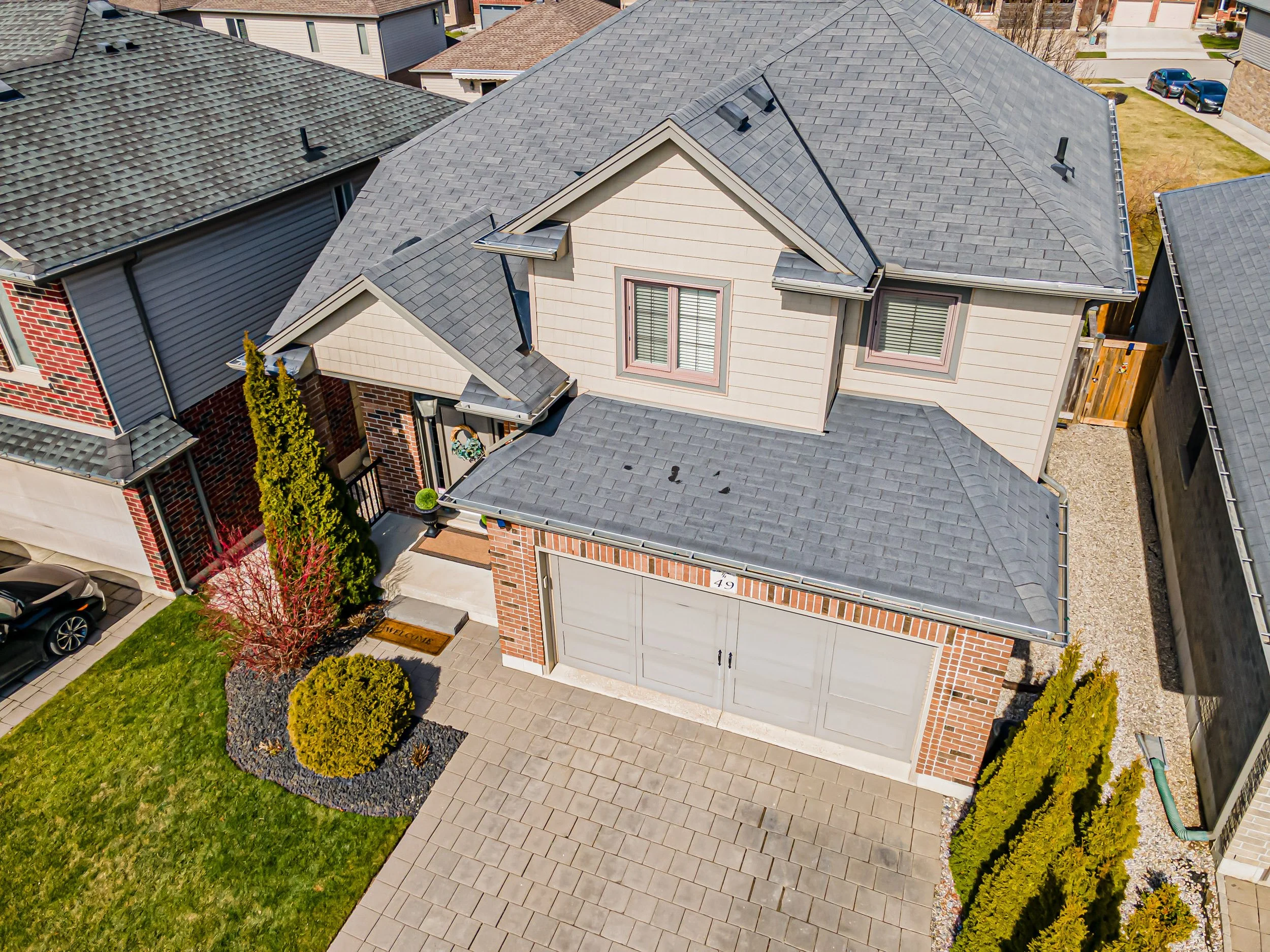 49-70 Tanoak Dr-RE-EDIT-44.jpg