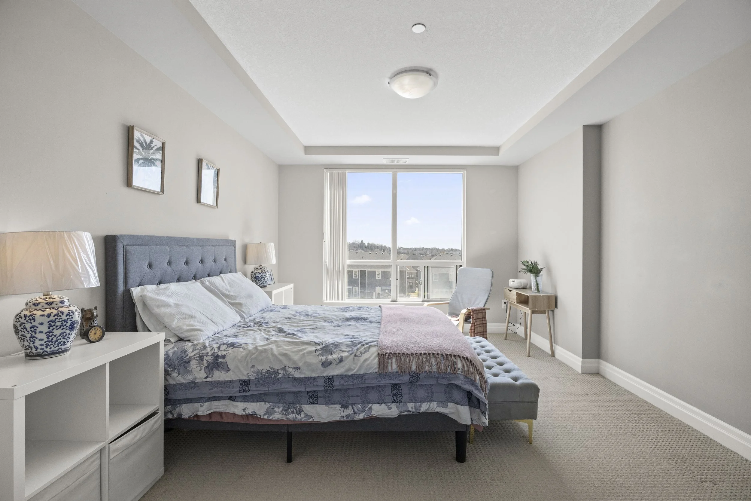 605-240 Village Walk -26.JPG