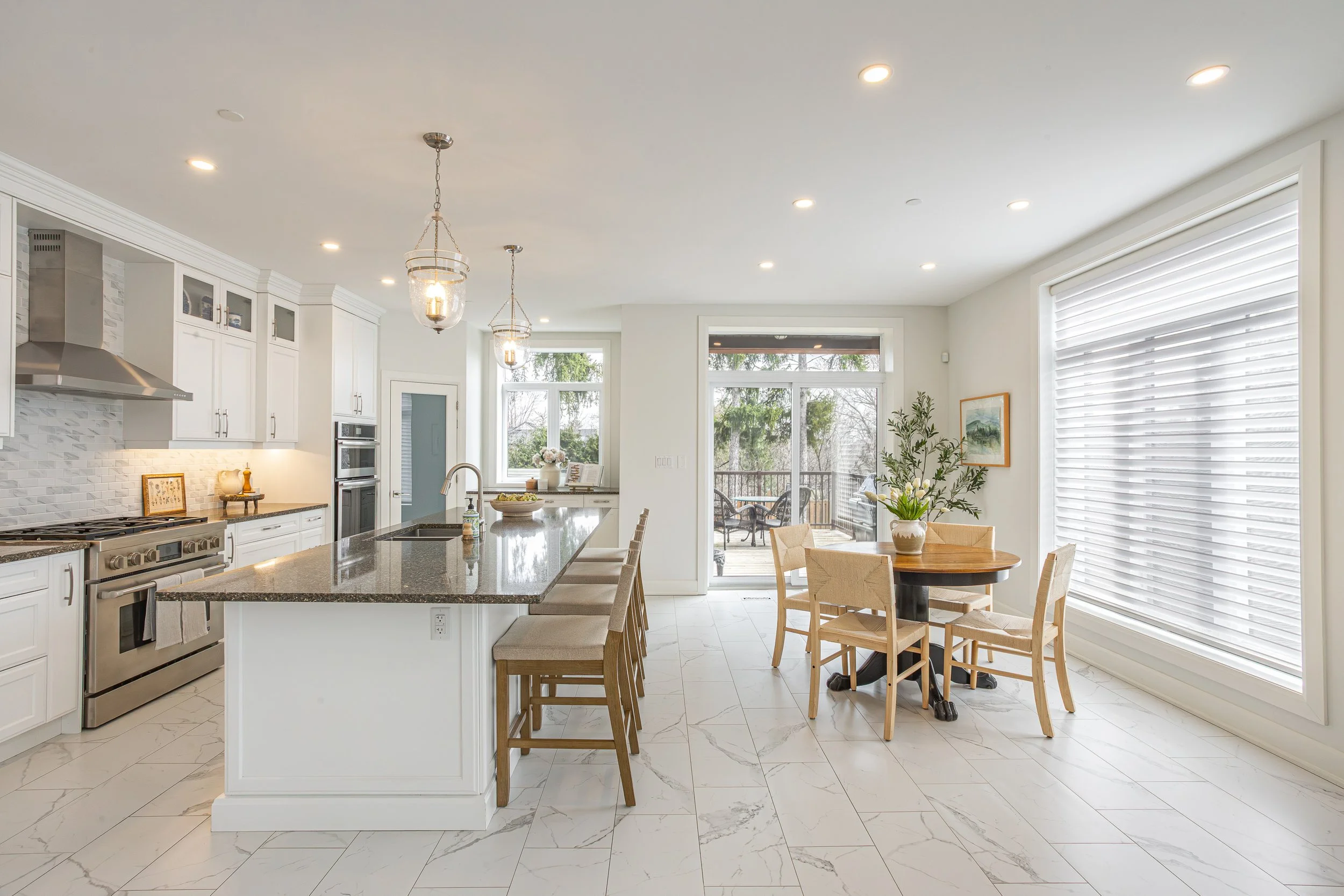 2-159 Windermere Rd-22.jpg
