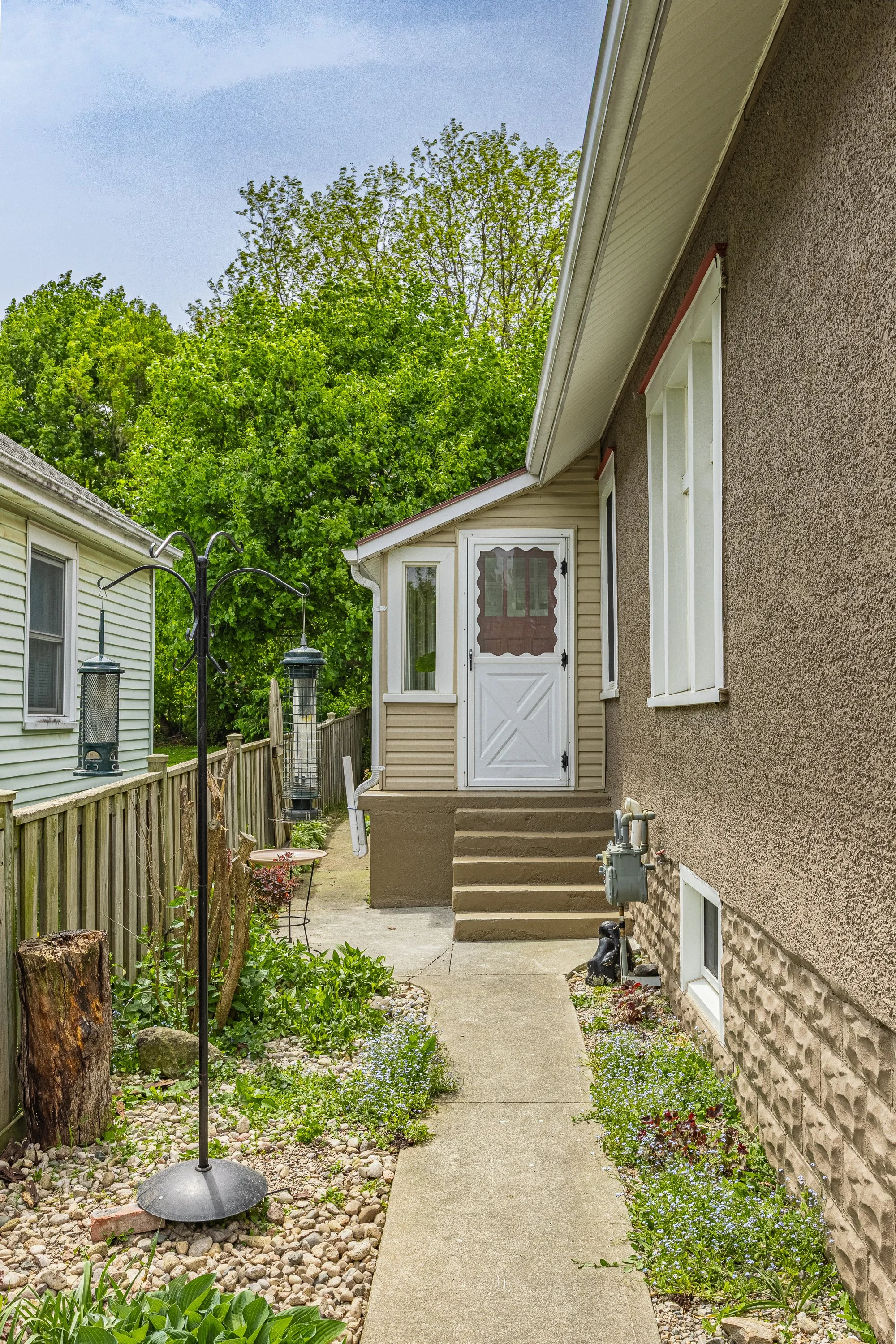 111 Alexandra St -04.jpg