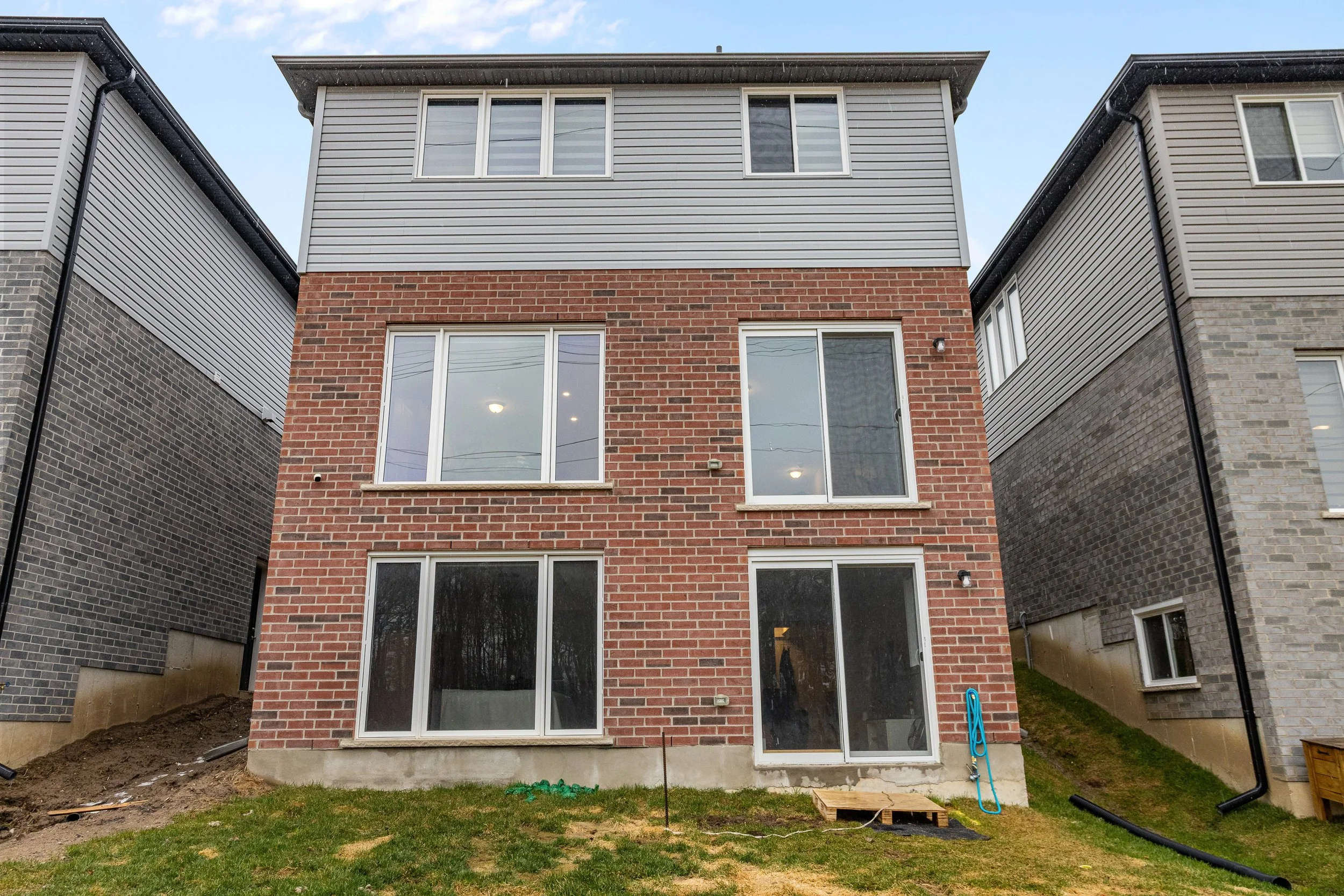 2677 Bobolink Ln-35.jpg