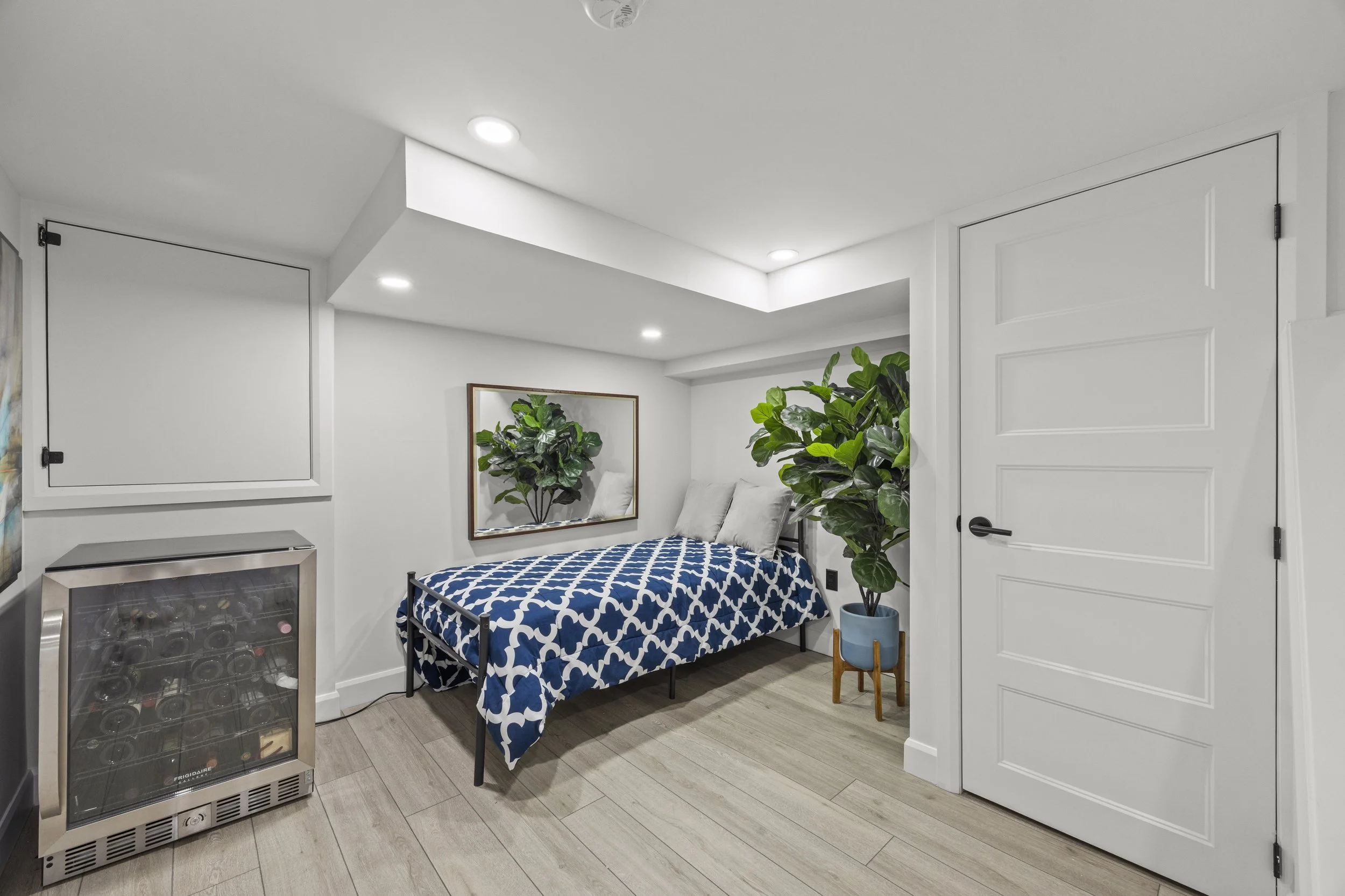 167 Paul St -40.JPG
