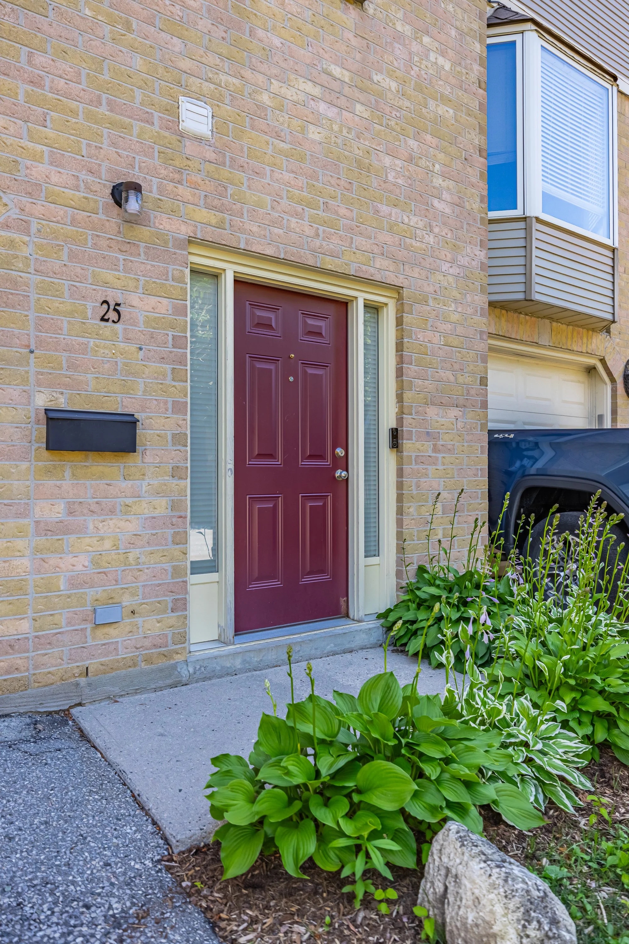 25-9 Ailsa Place-4.jpg