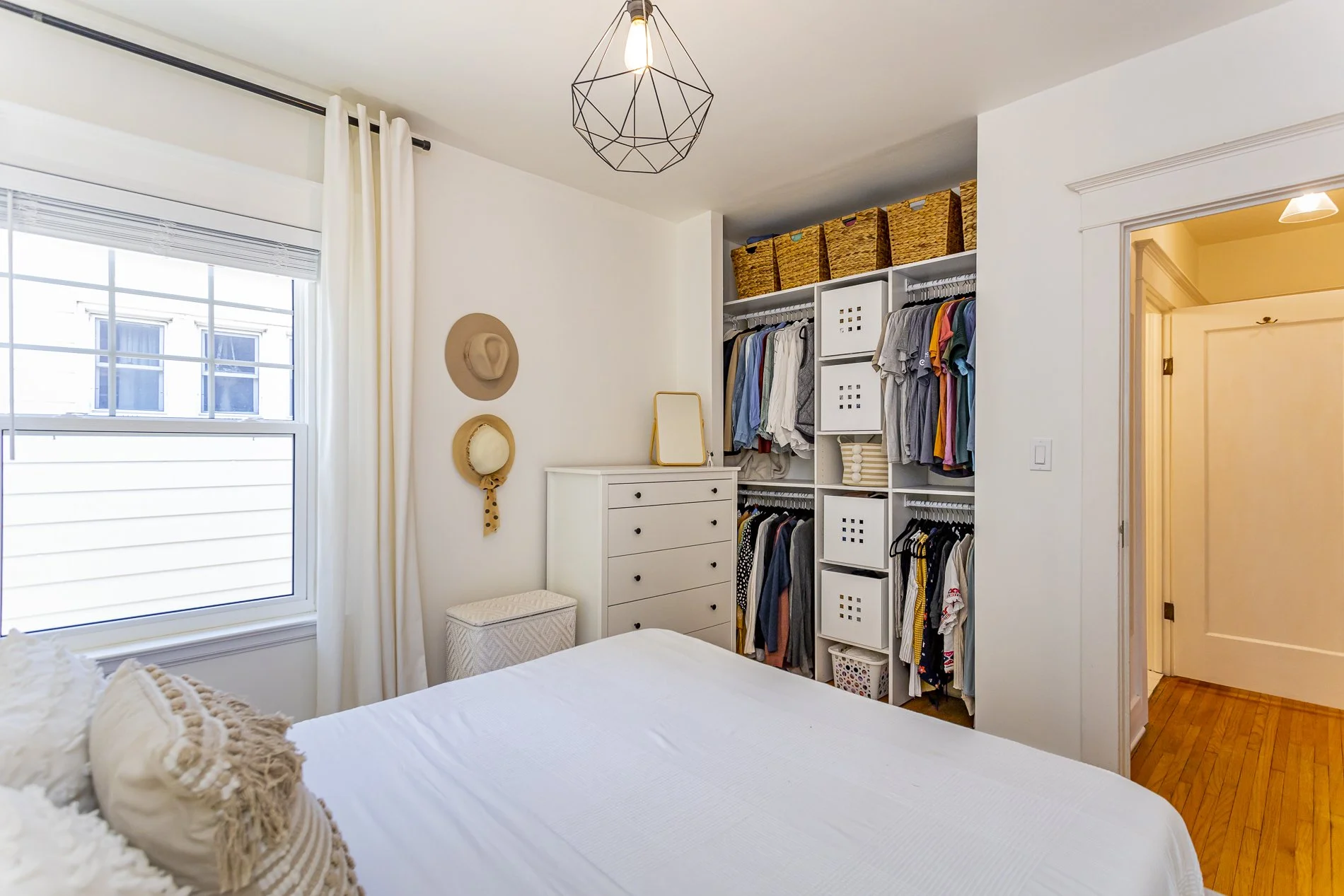 668 Emery St_23.jpg