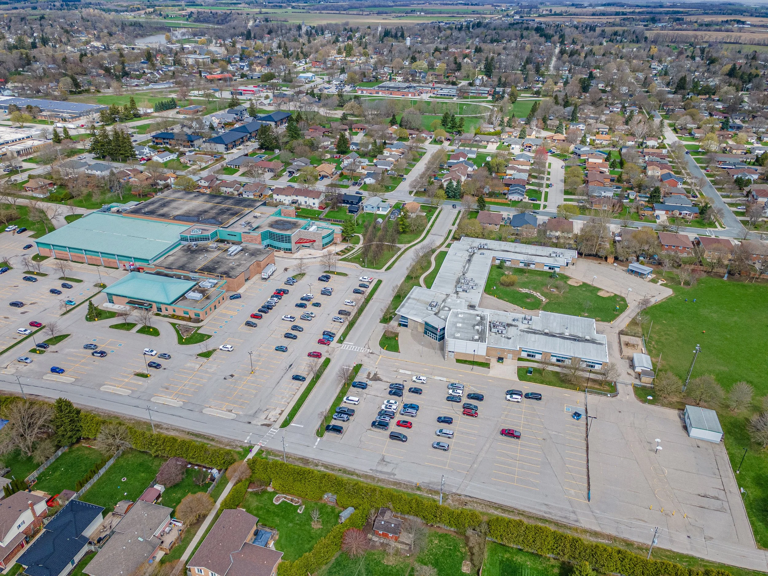 4 Oakwood Crt -53.jpg