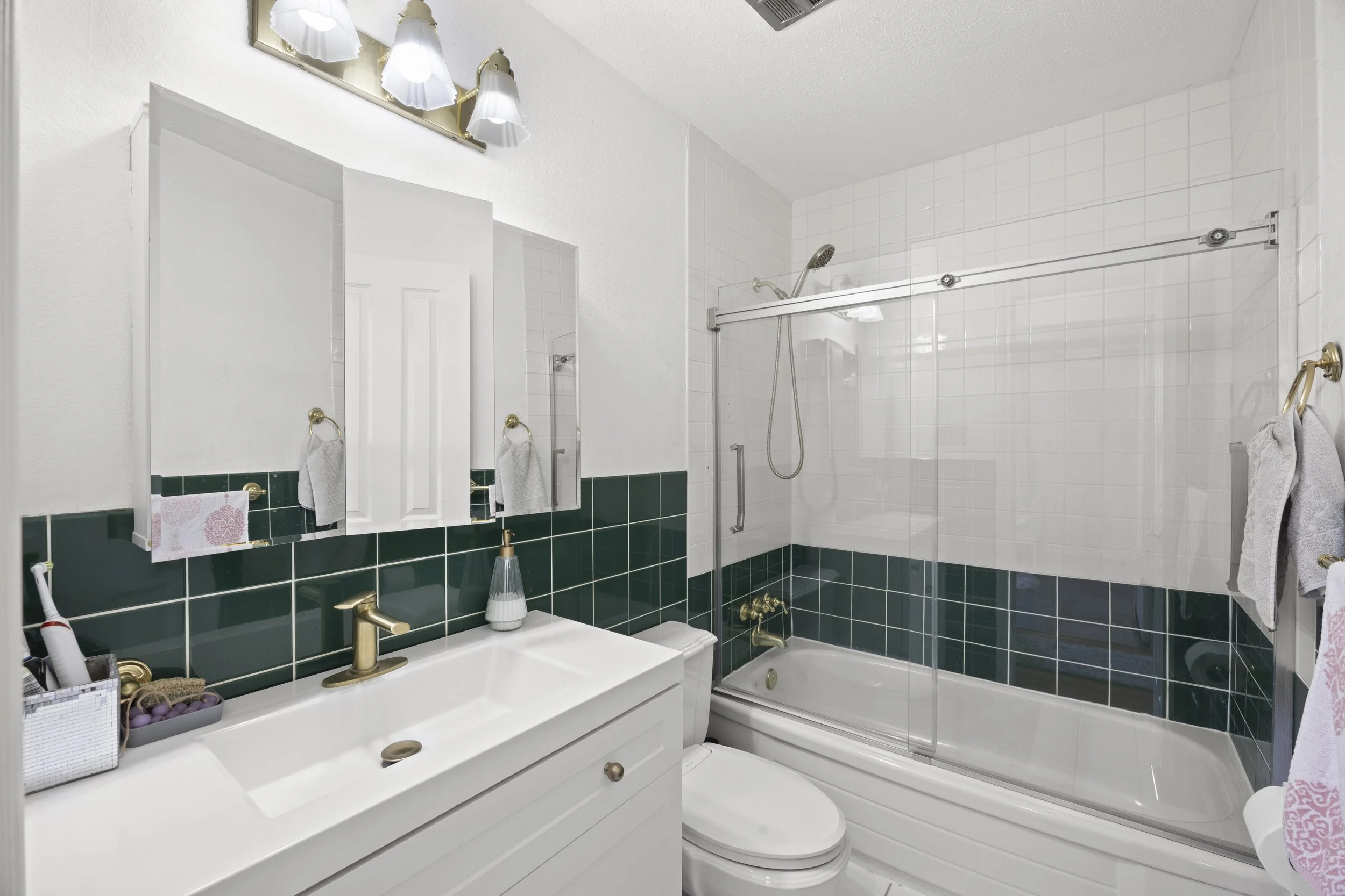 277 Blackacres Blvd -36.JPG