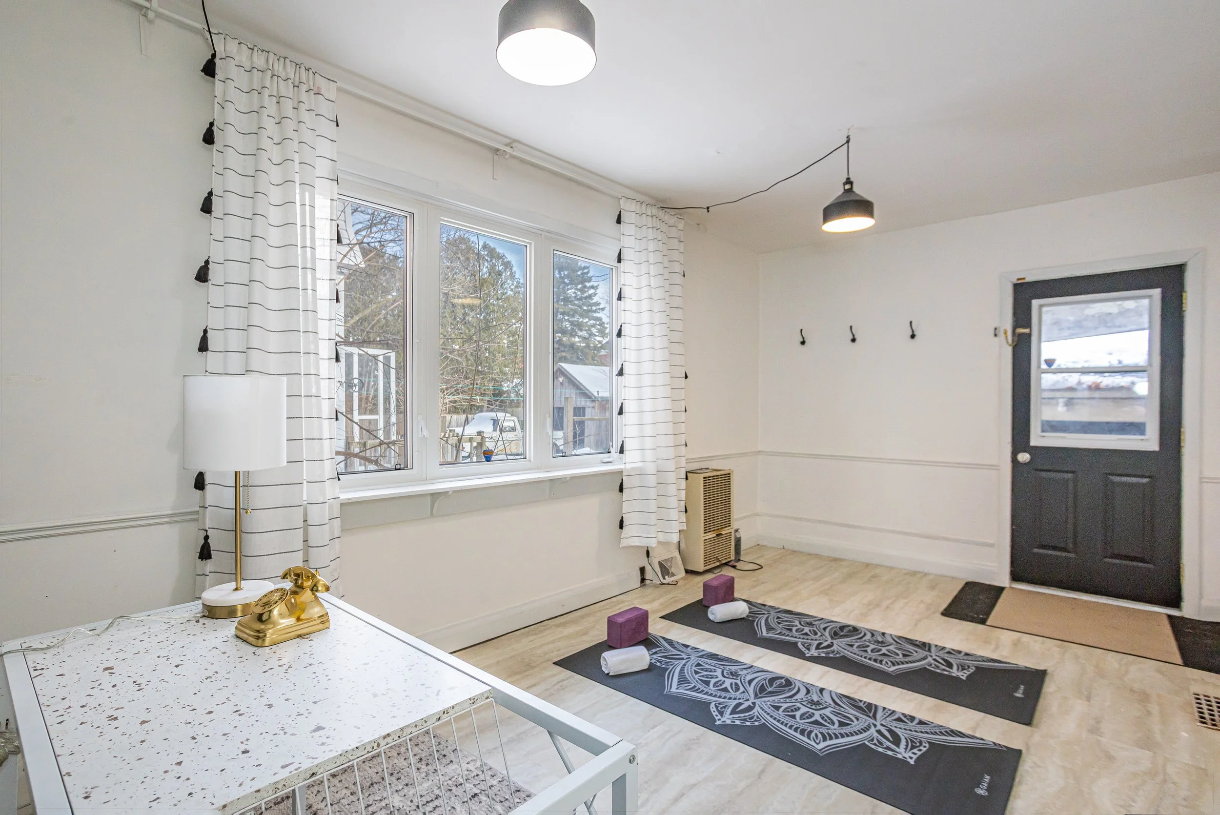 71 Southwick St-22.jpg