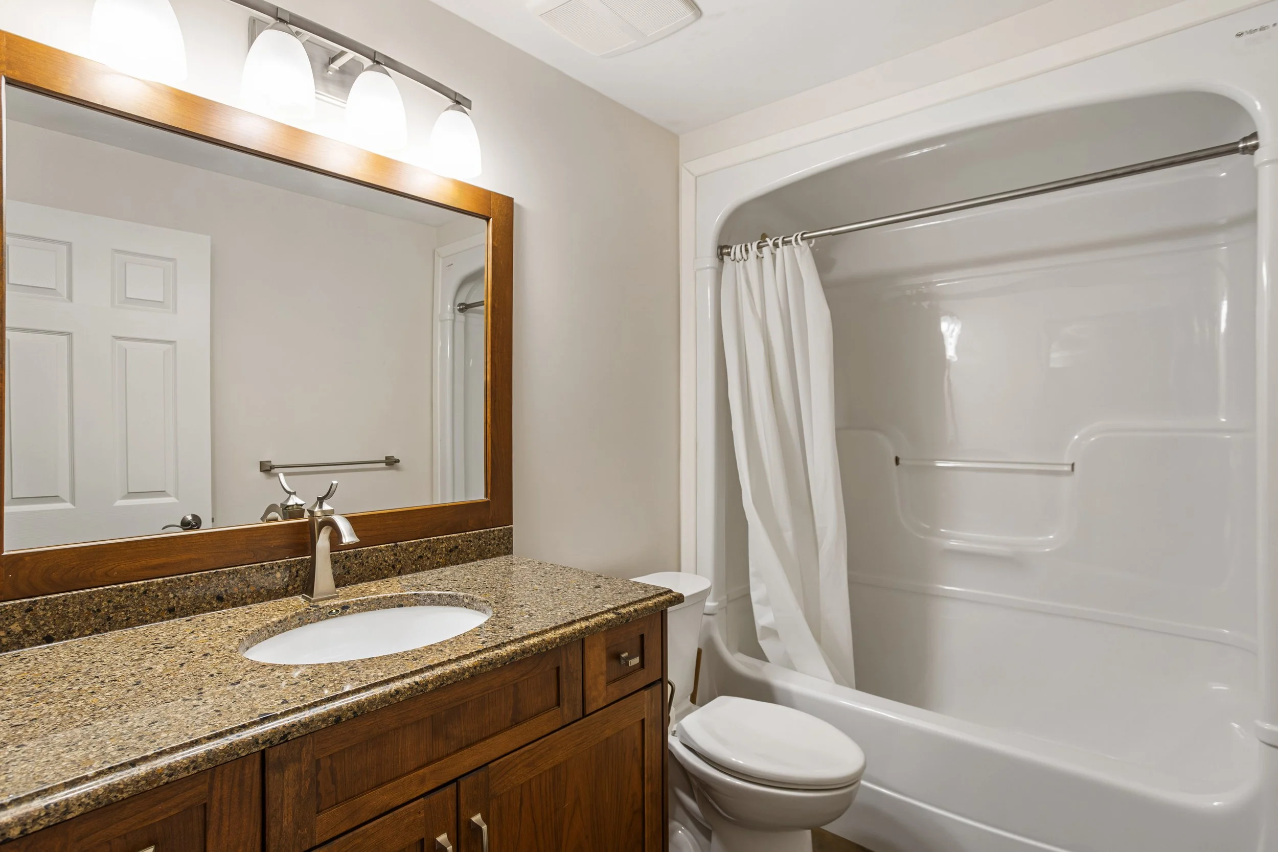 61 Stephen Moore Dr (35).jpg