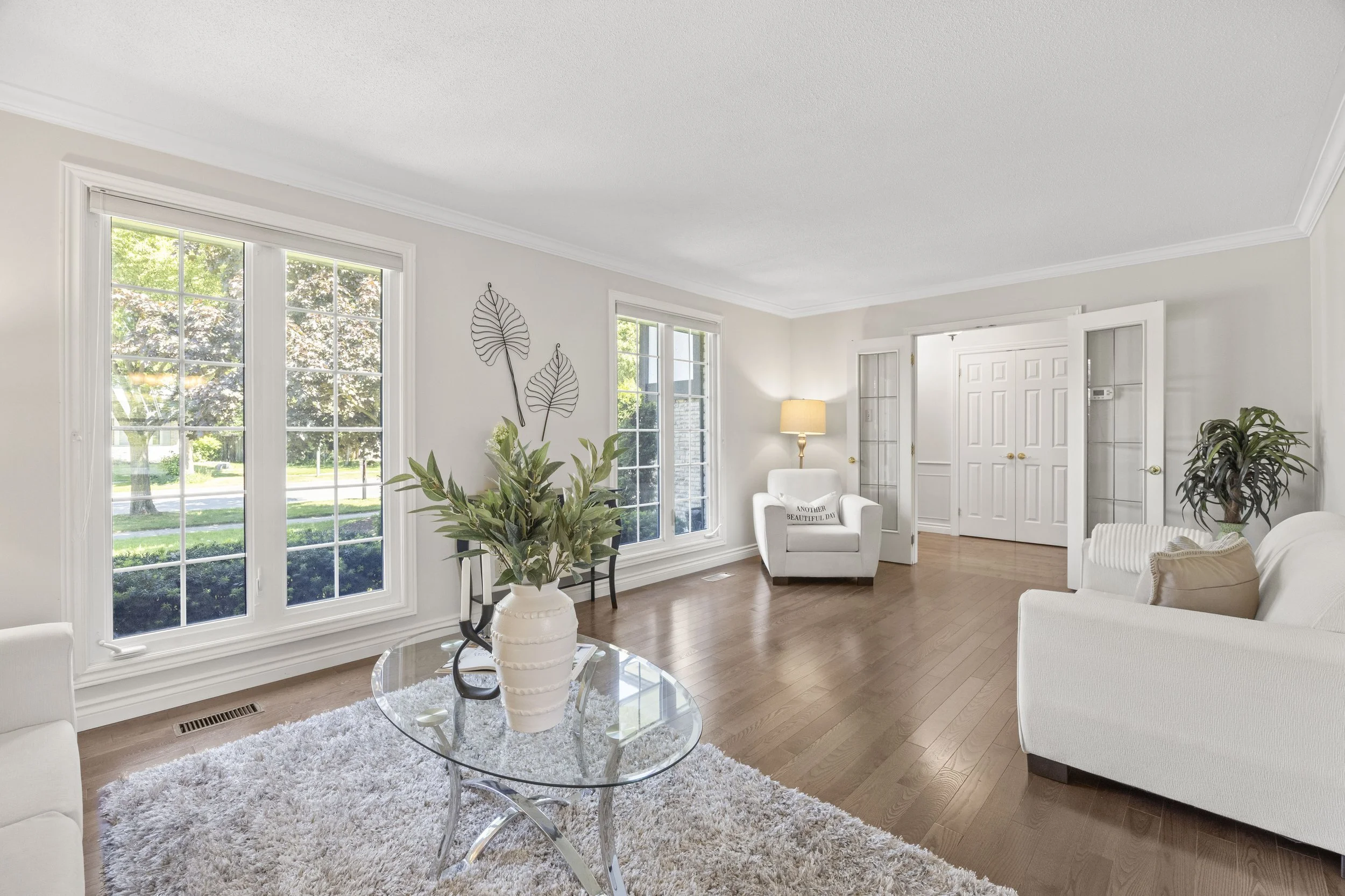 923 Farnham Rd -11.JPG