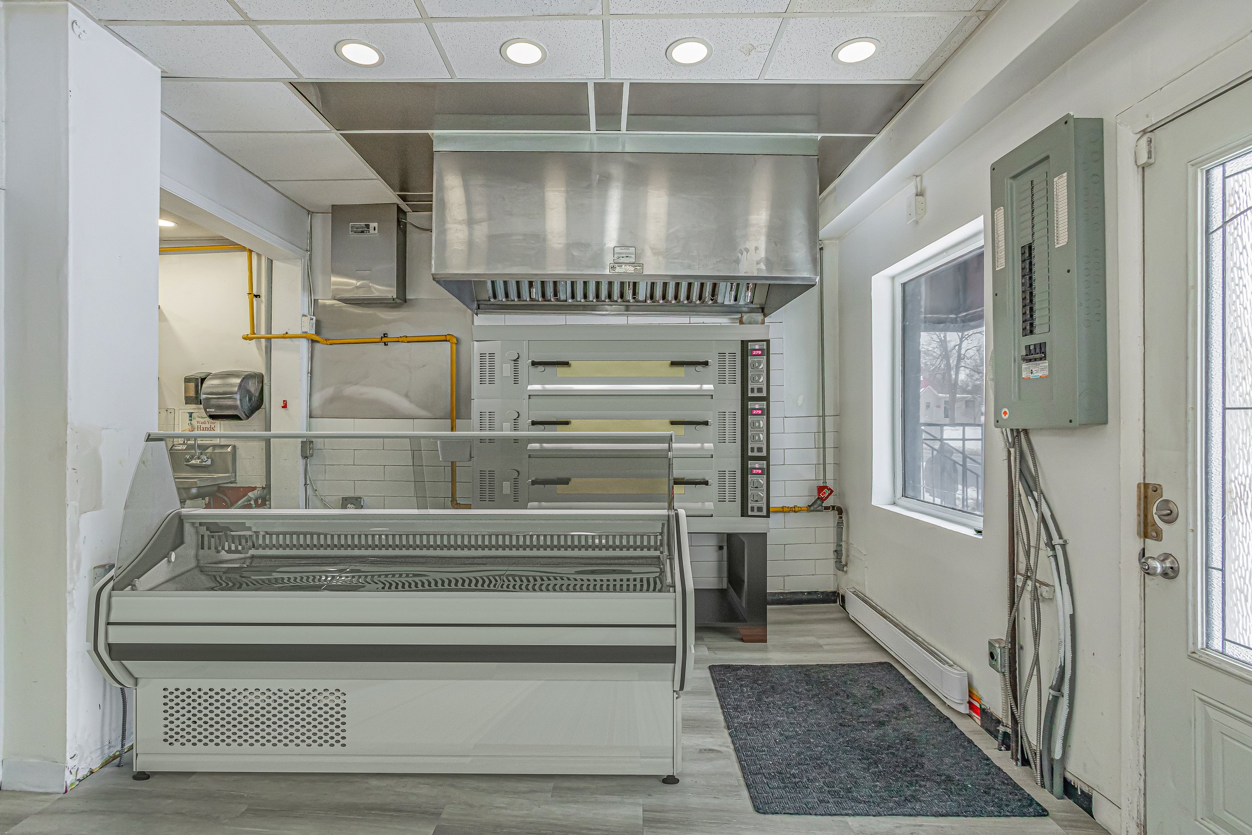 137 Wellington St-7.jpg