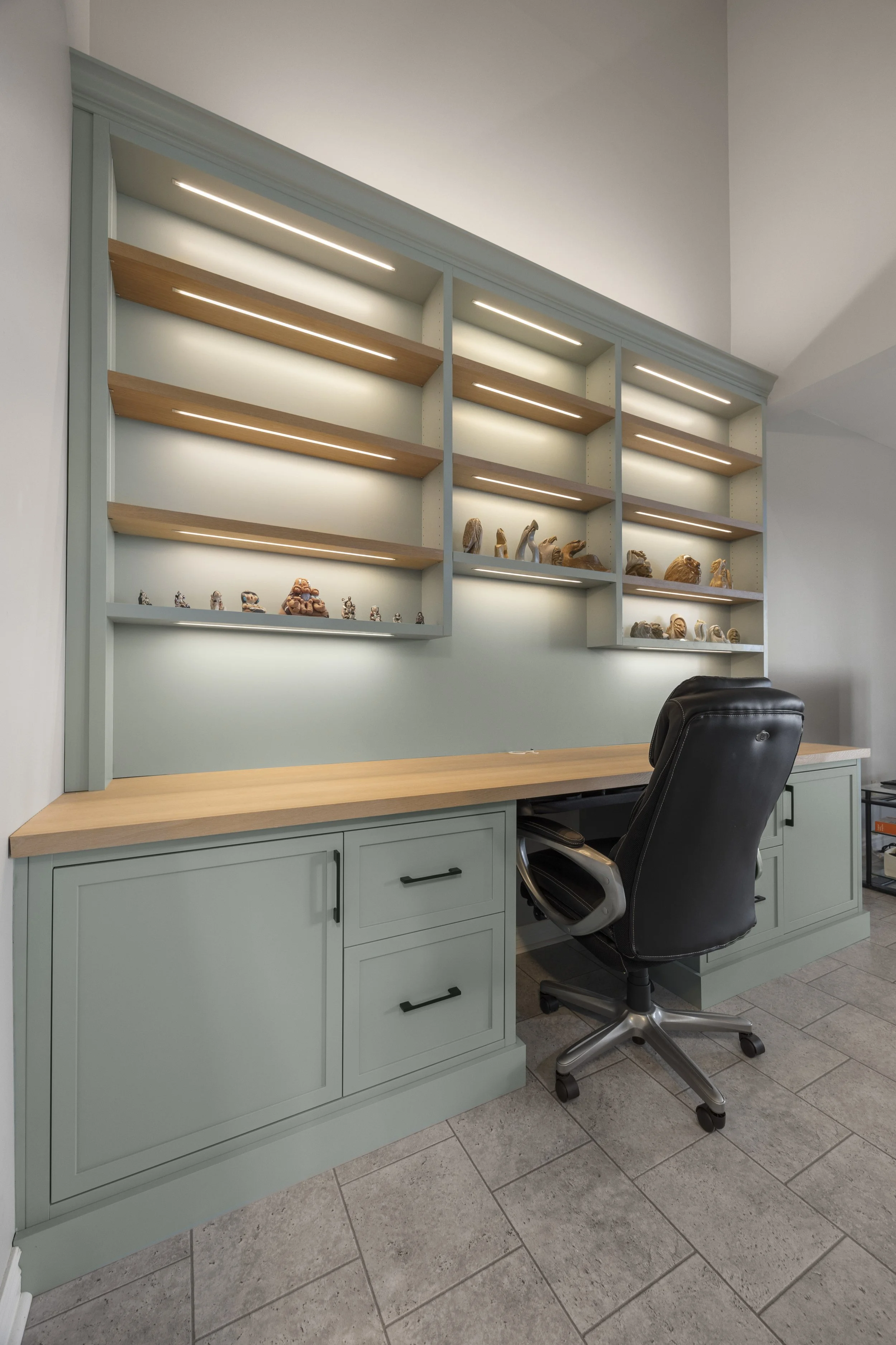 41-374 Front St -08.JPG