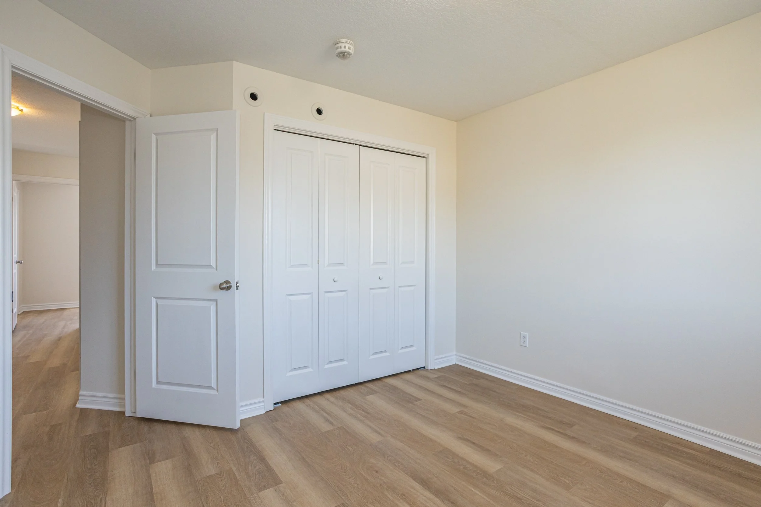 110 Peach Tree Blvd-30.jpg