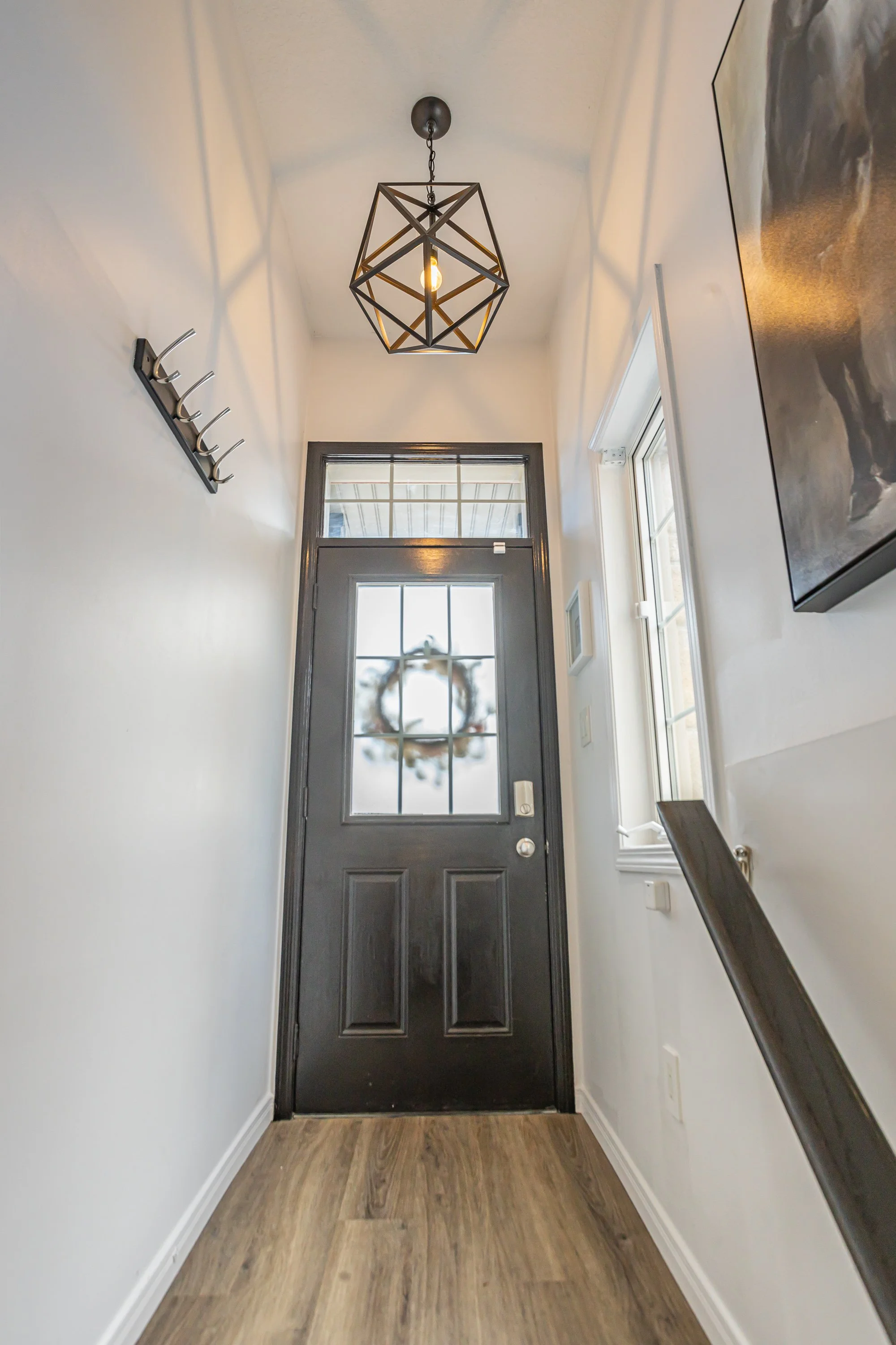 35-3200 Singleton Ave-4.jpg