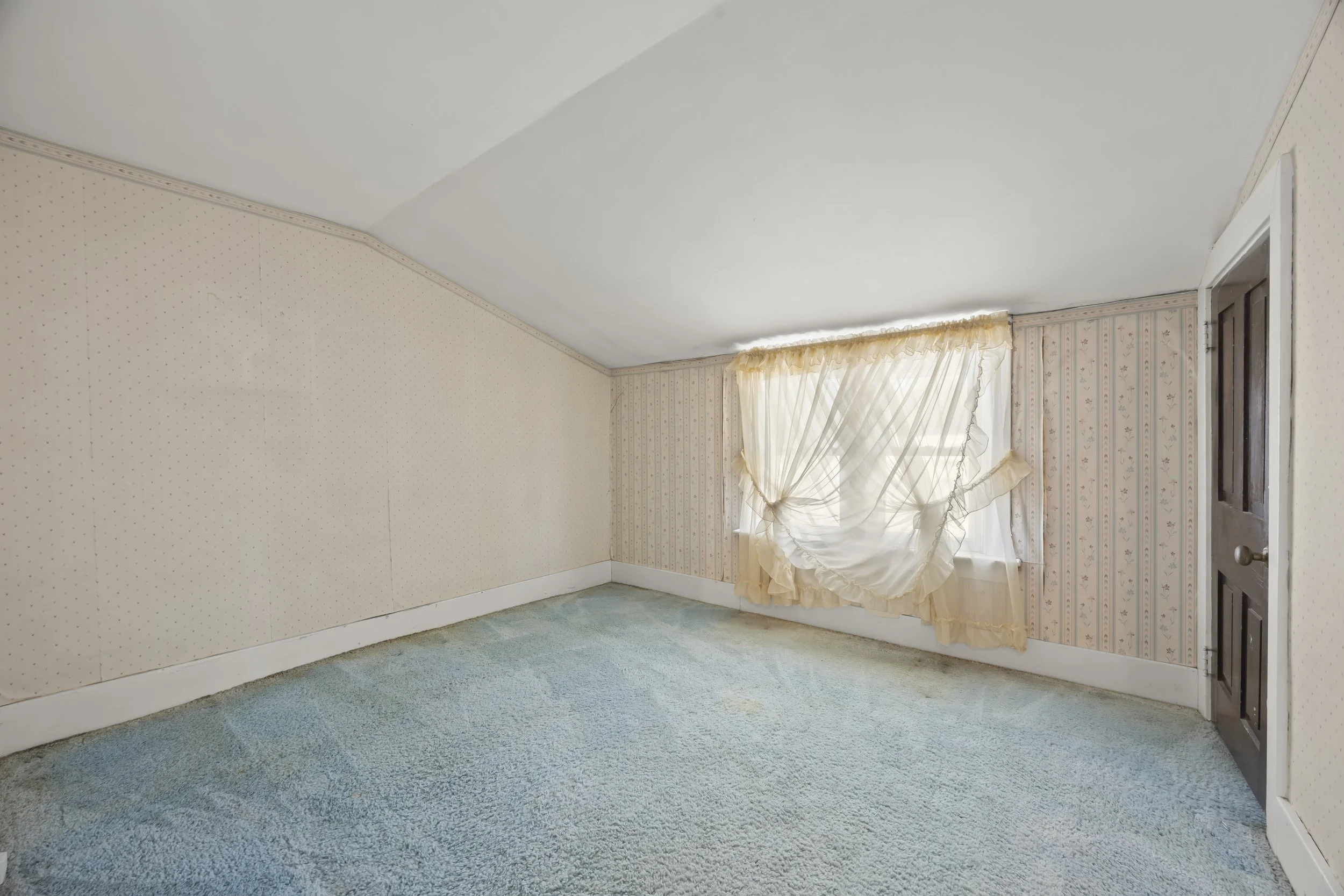 136 Queen St -21.JPG