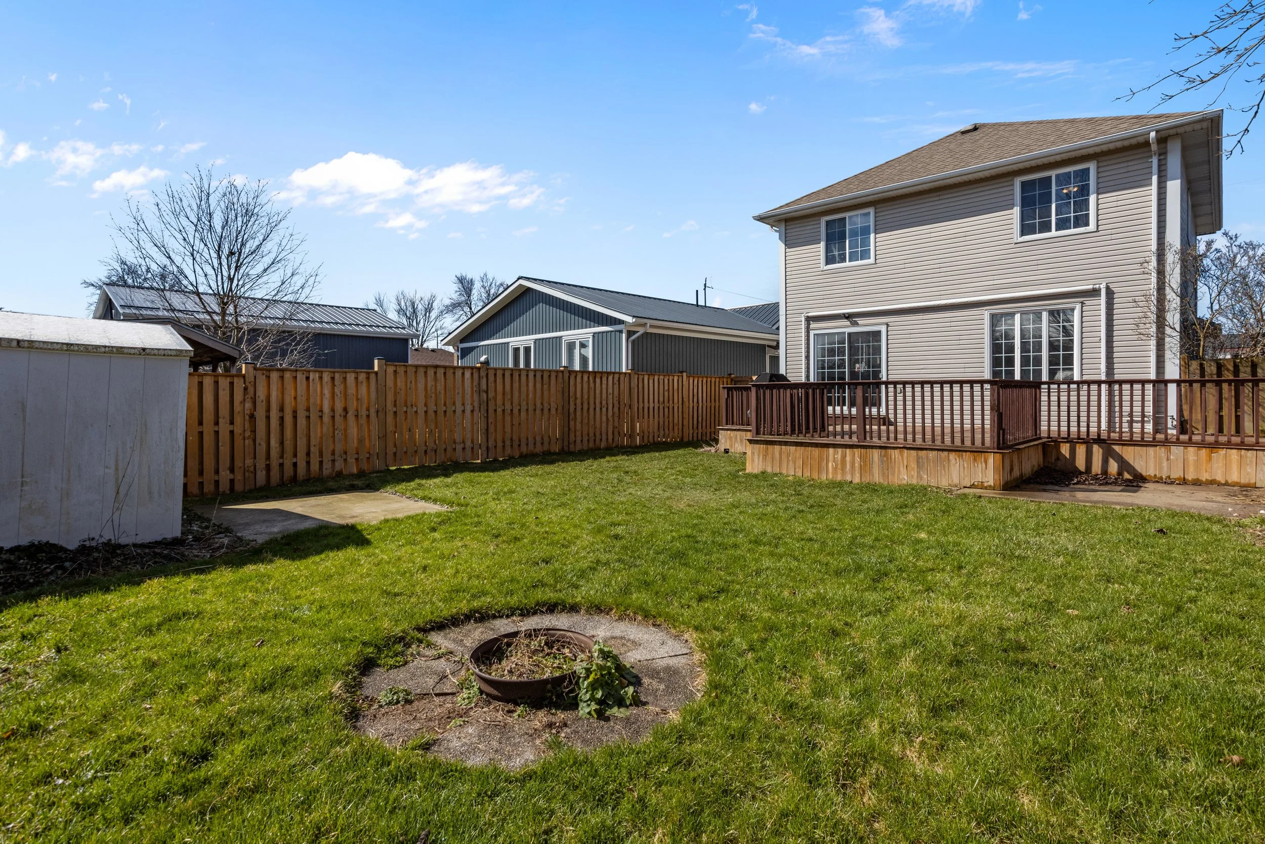 260 Mutual Dr - 35.jpg