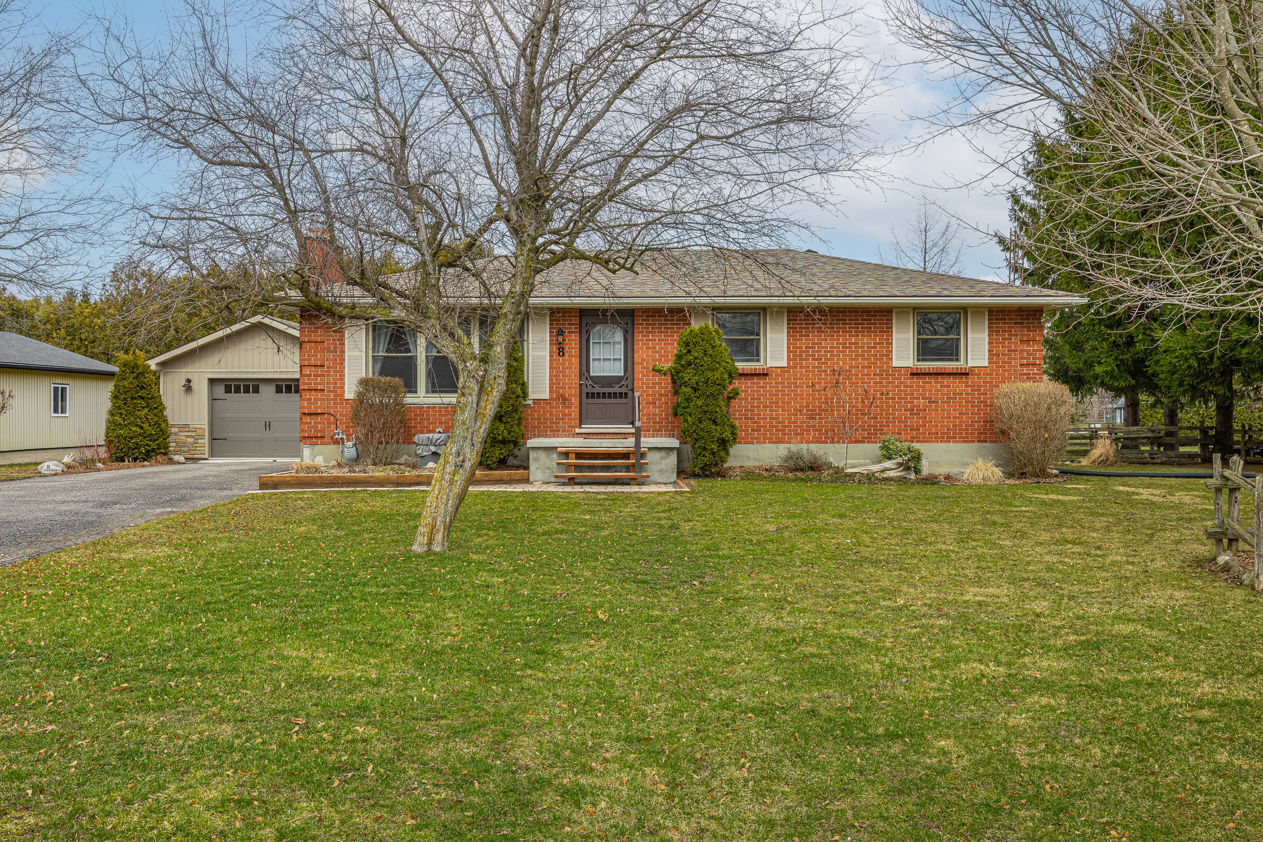 EXT Update - 8 E Williams St-3.jpg