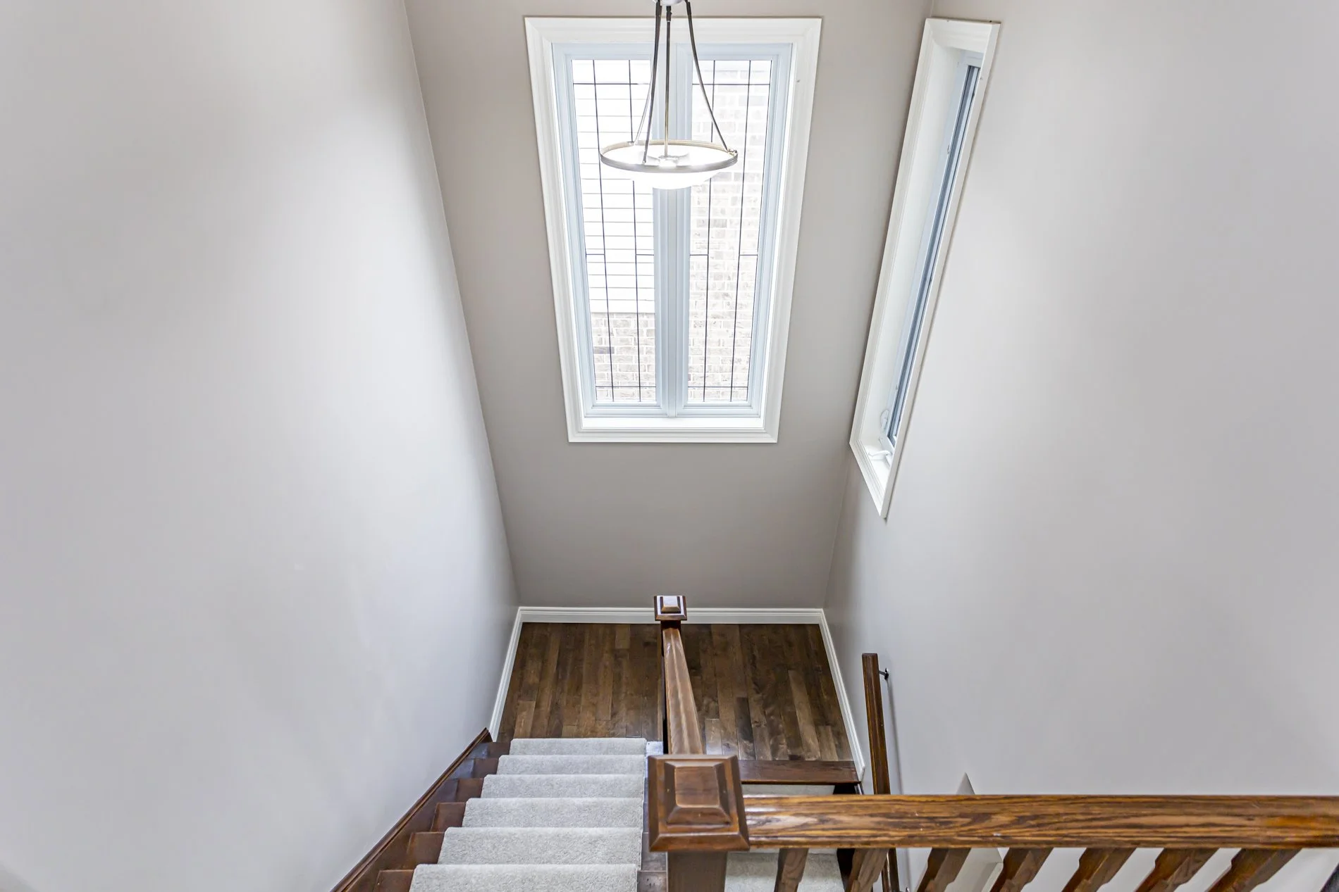 2161 Dogwood Cres_20.JPG