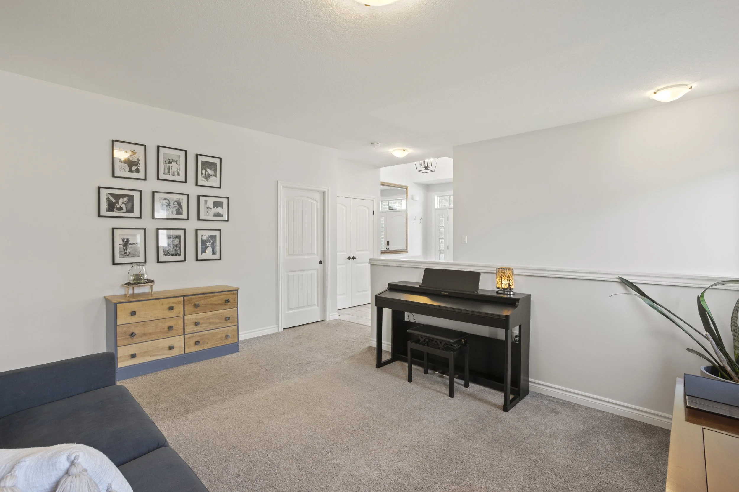 44 Violet Crt -10.jpg