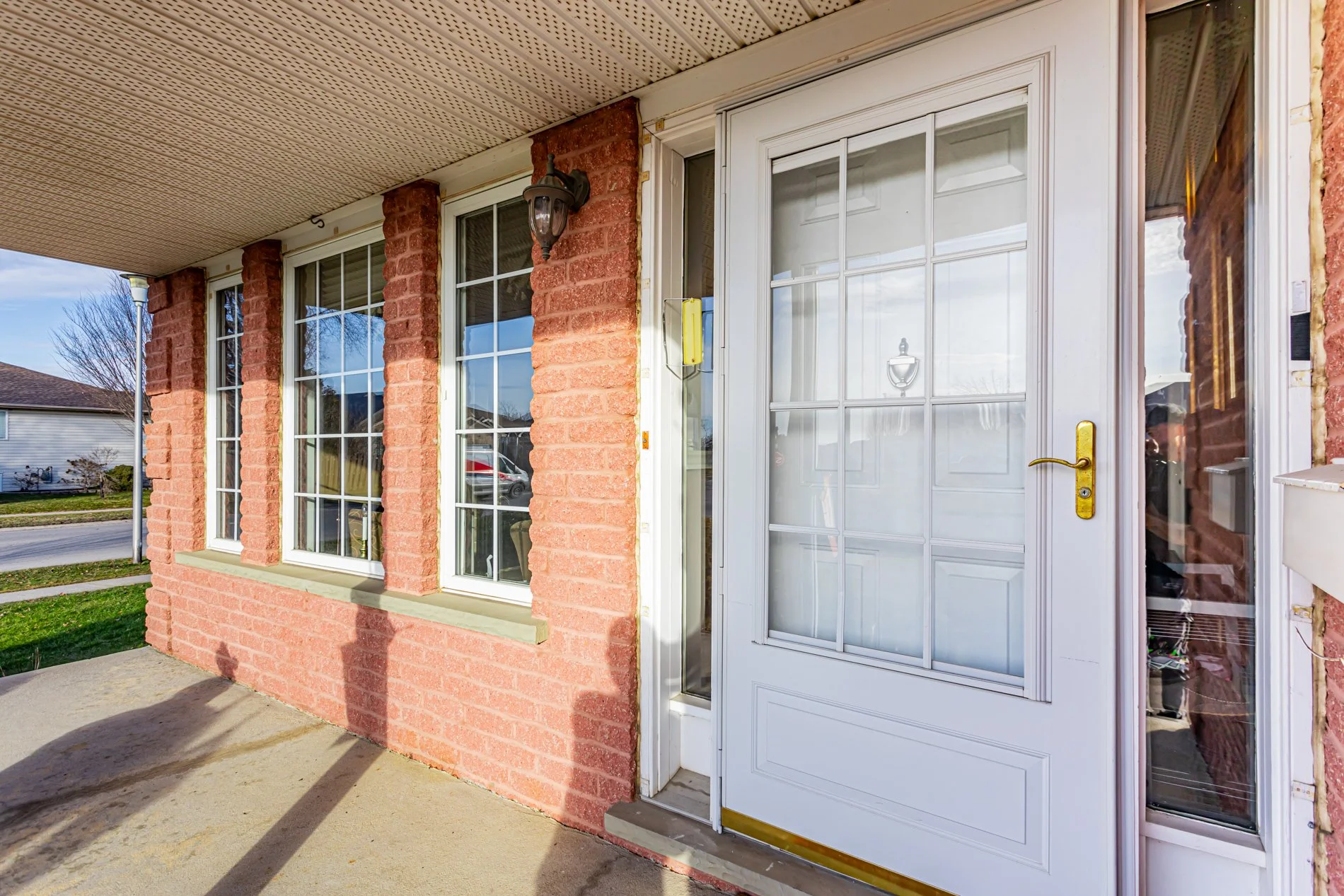 1691 Edgepark Pl-4.jpg