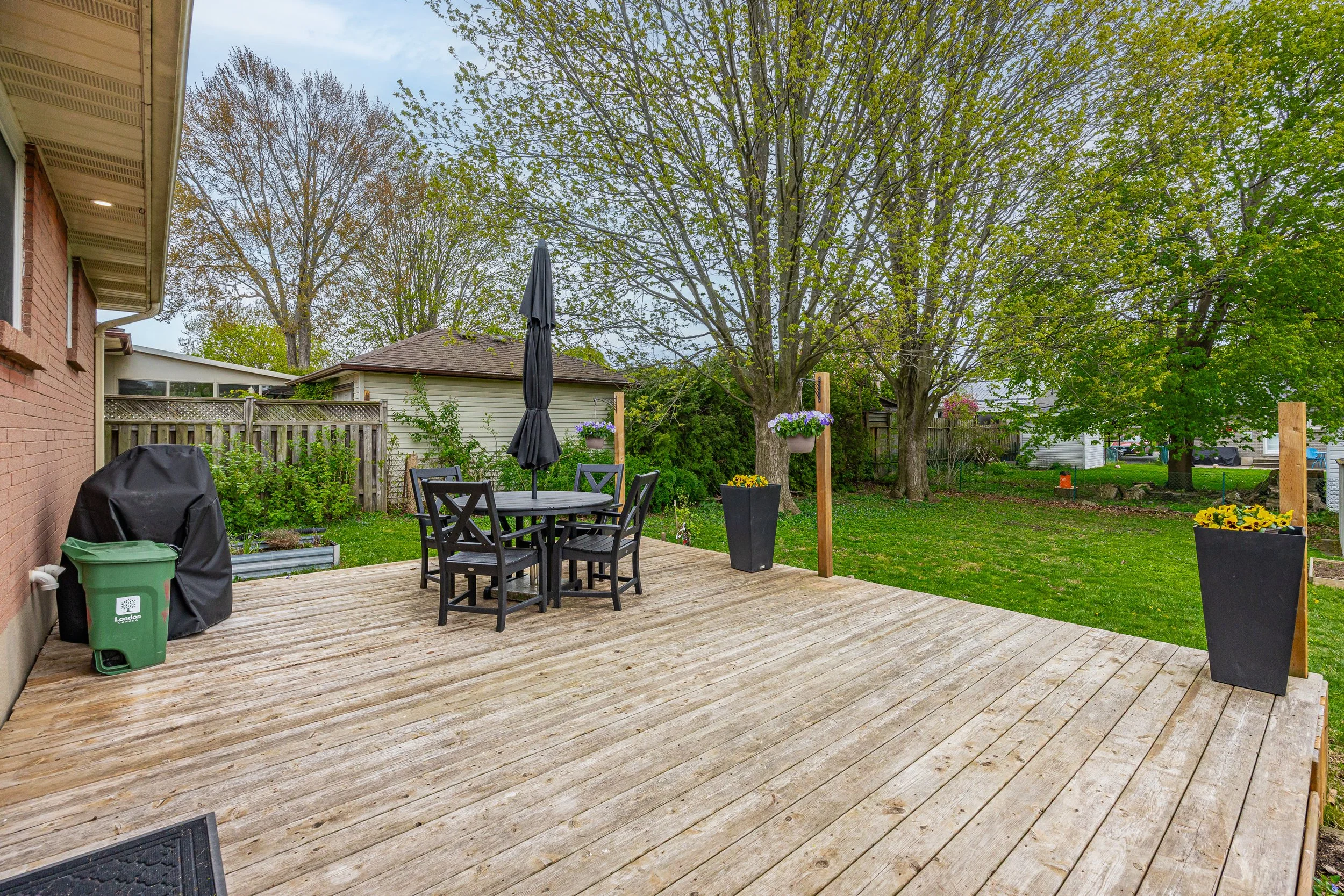219 Burnside Dr -40.jpg